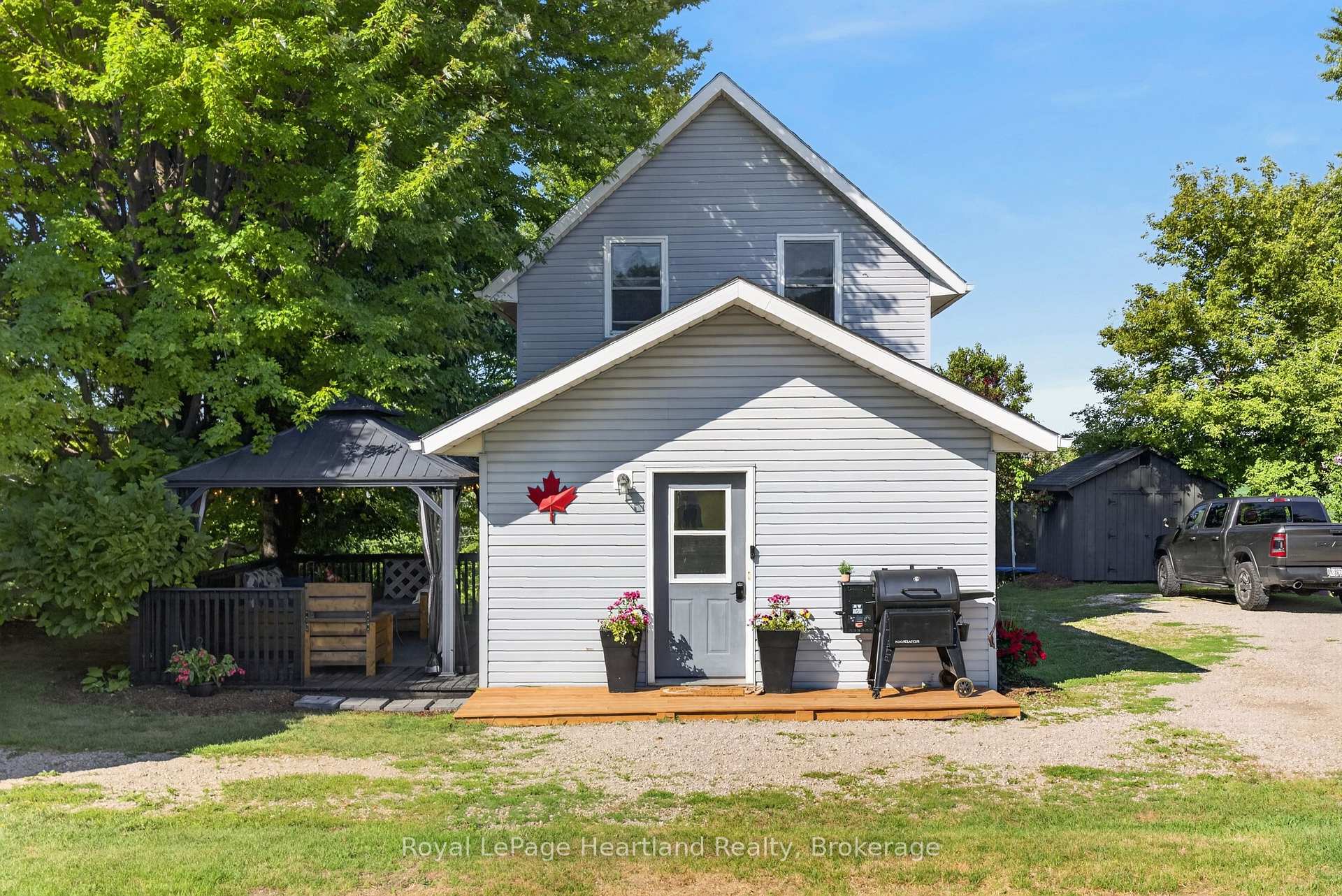 Front of 108 Hamilton Lane