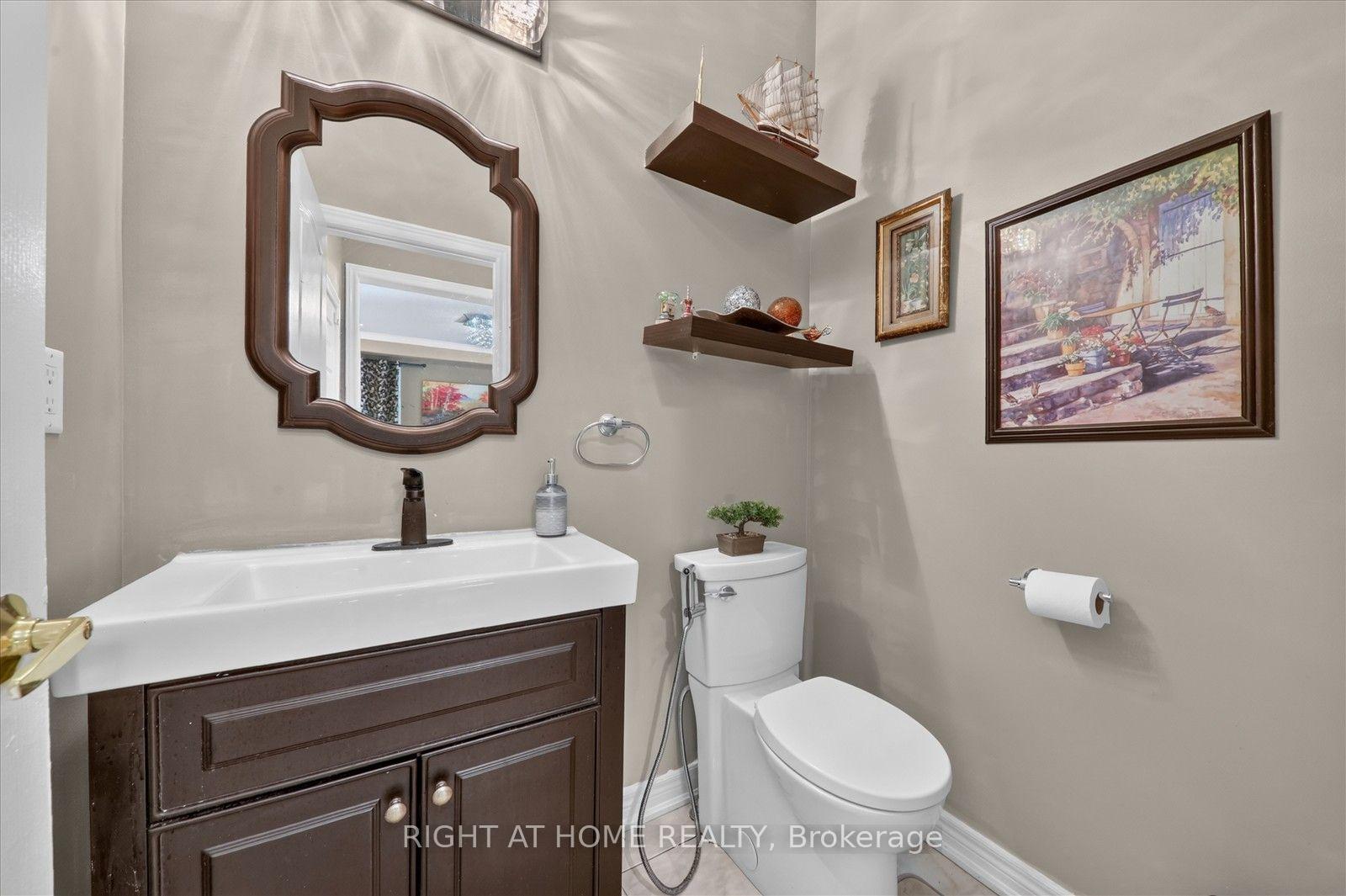 Photo 22 of 54 Boundbrook Drive, Brampton, Northwest Sandalwood Parkway — HOMEH