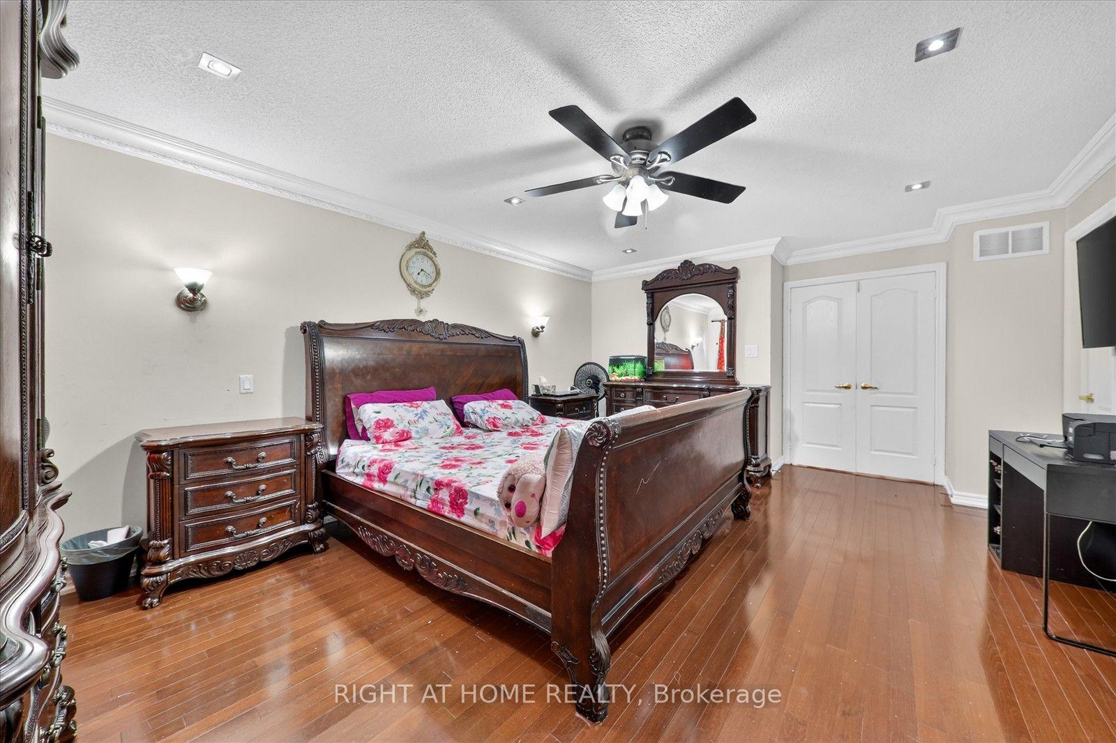 Photo 26 of 54 Boundbrook Drive, Brampton, Northwest Sandalwood Parkway — HOMEH