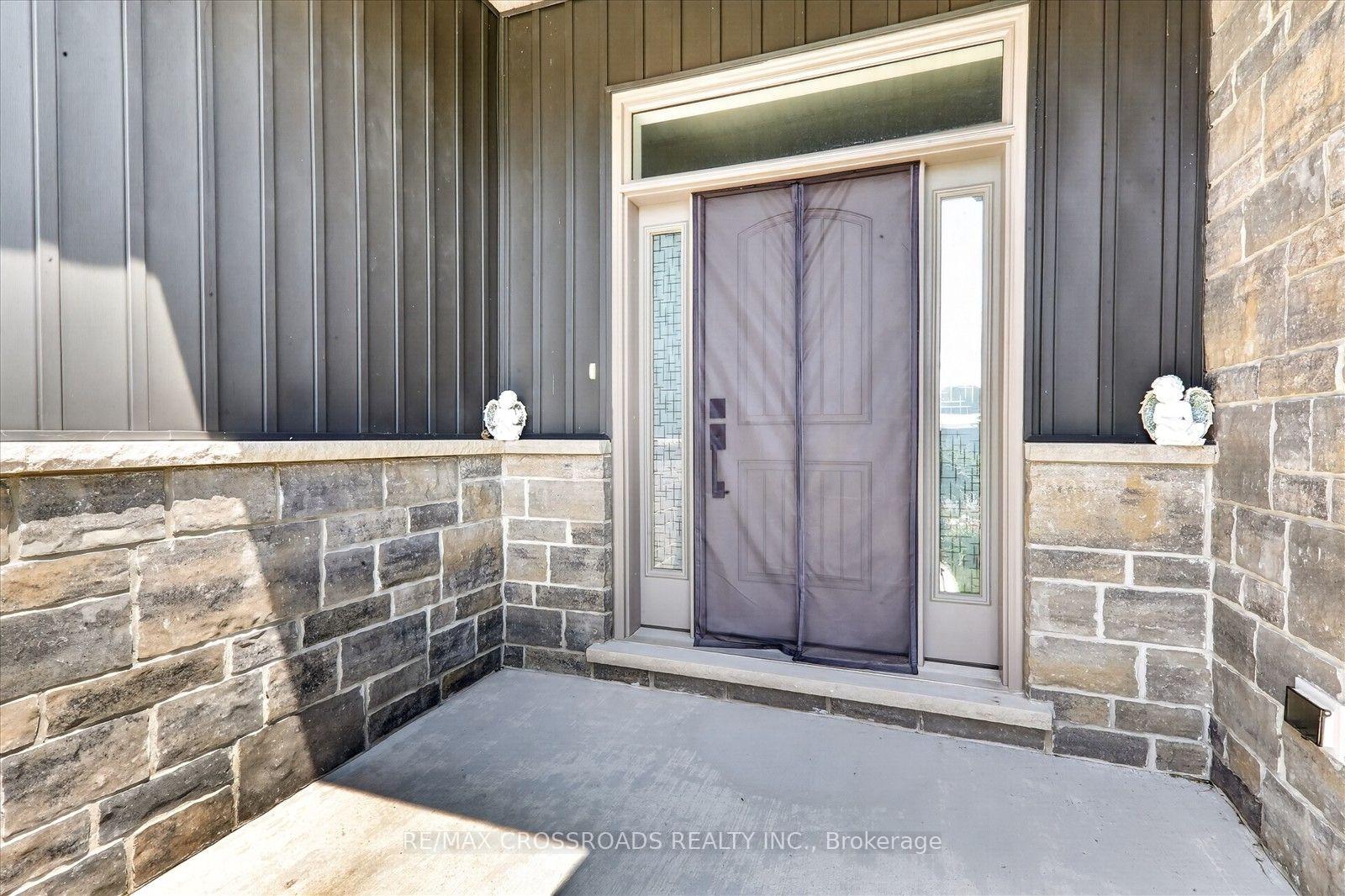 Photo 6 of 11 Mctavish Crescent, Huron-Kinloss — HOMEH