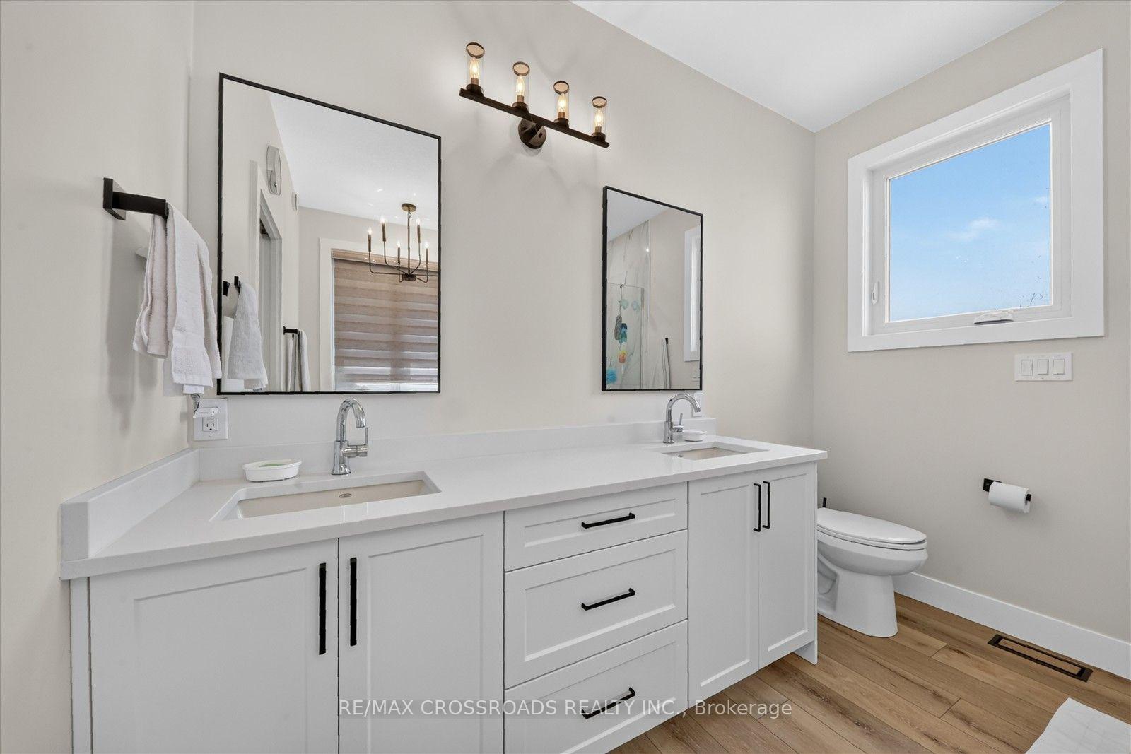 Photo 20 of 11 Mctavish Crescent, Huron-Kinloss — HOMEH