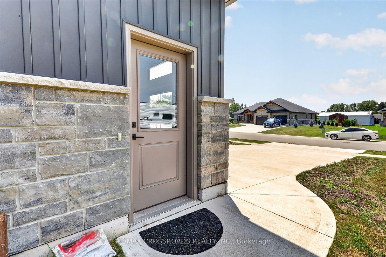 Photo 35 of 11 Mctavish Crescent, Huron-Kinloss — HOMEH