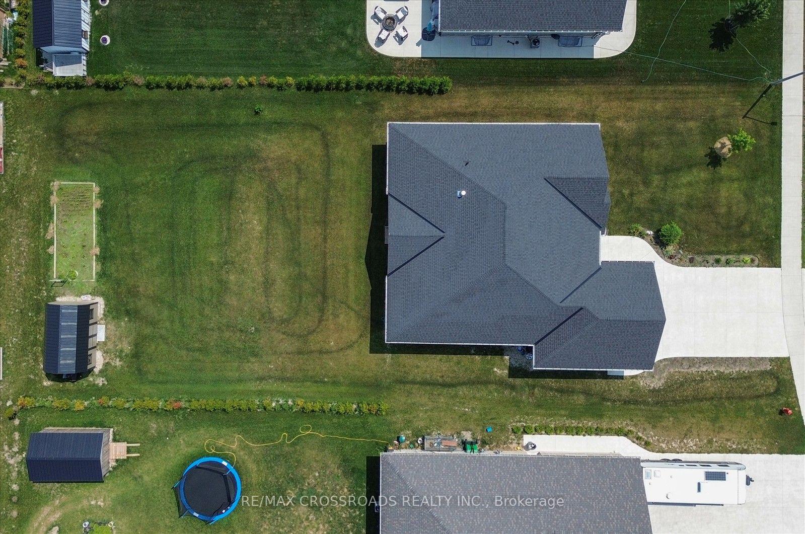 Photo 39 of 11 Mctavish Crescent, Huron-Kinloss — HOMEH