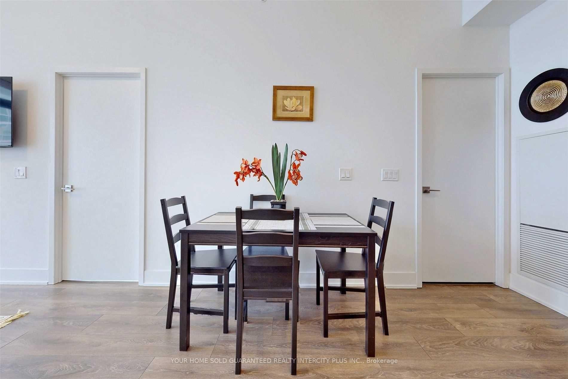 Photo 4 of Unit 3006, 2908 Highway 7 Road, Vaughan, Concord — HOMEH