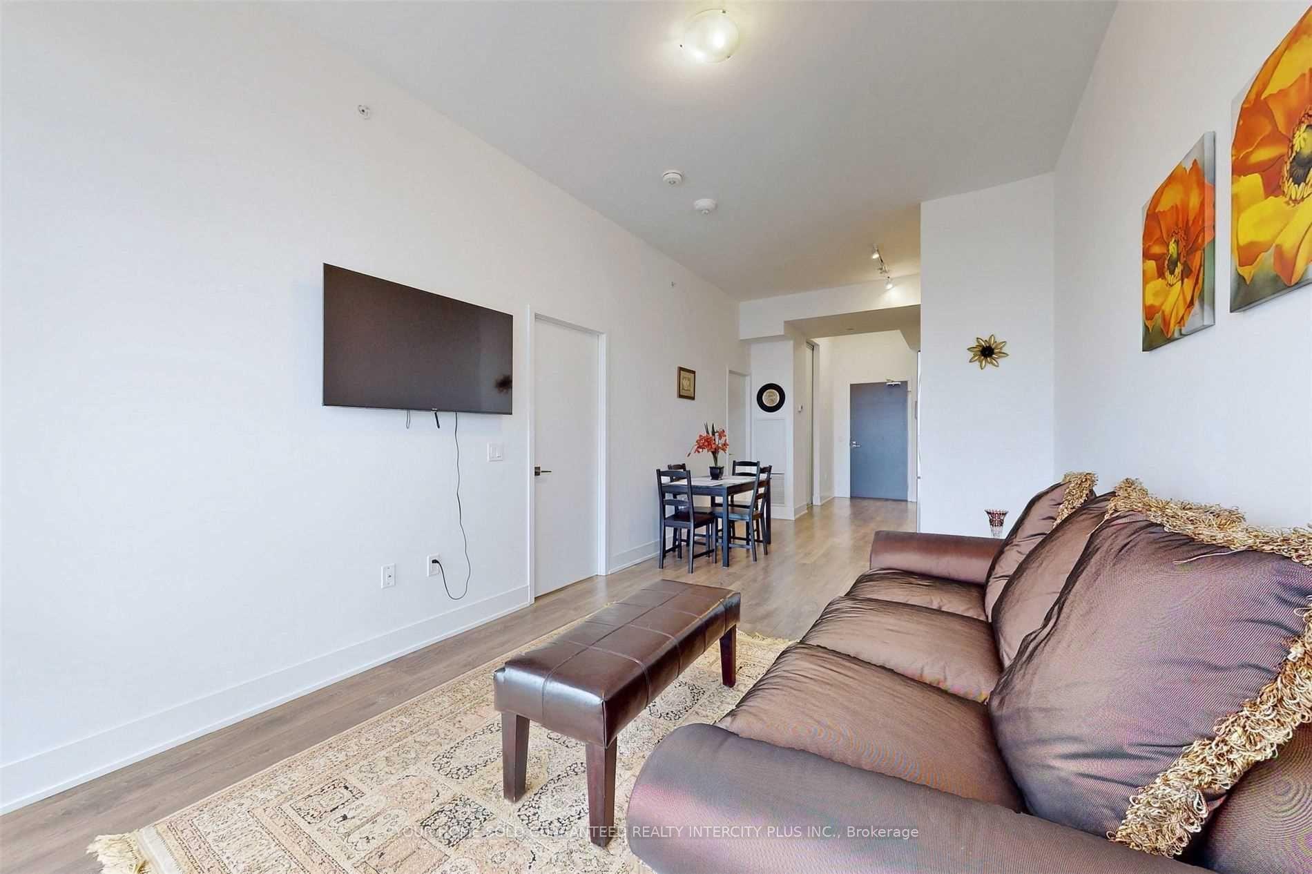 Photo 6 of Unit 3006, 2908 Highway 7 Road, Vaughan, Concord — HOMEH