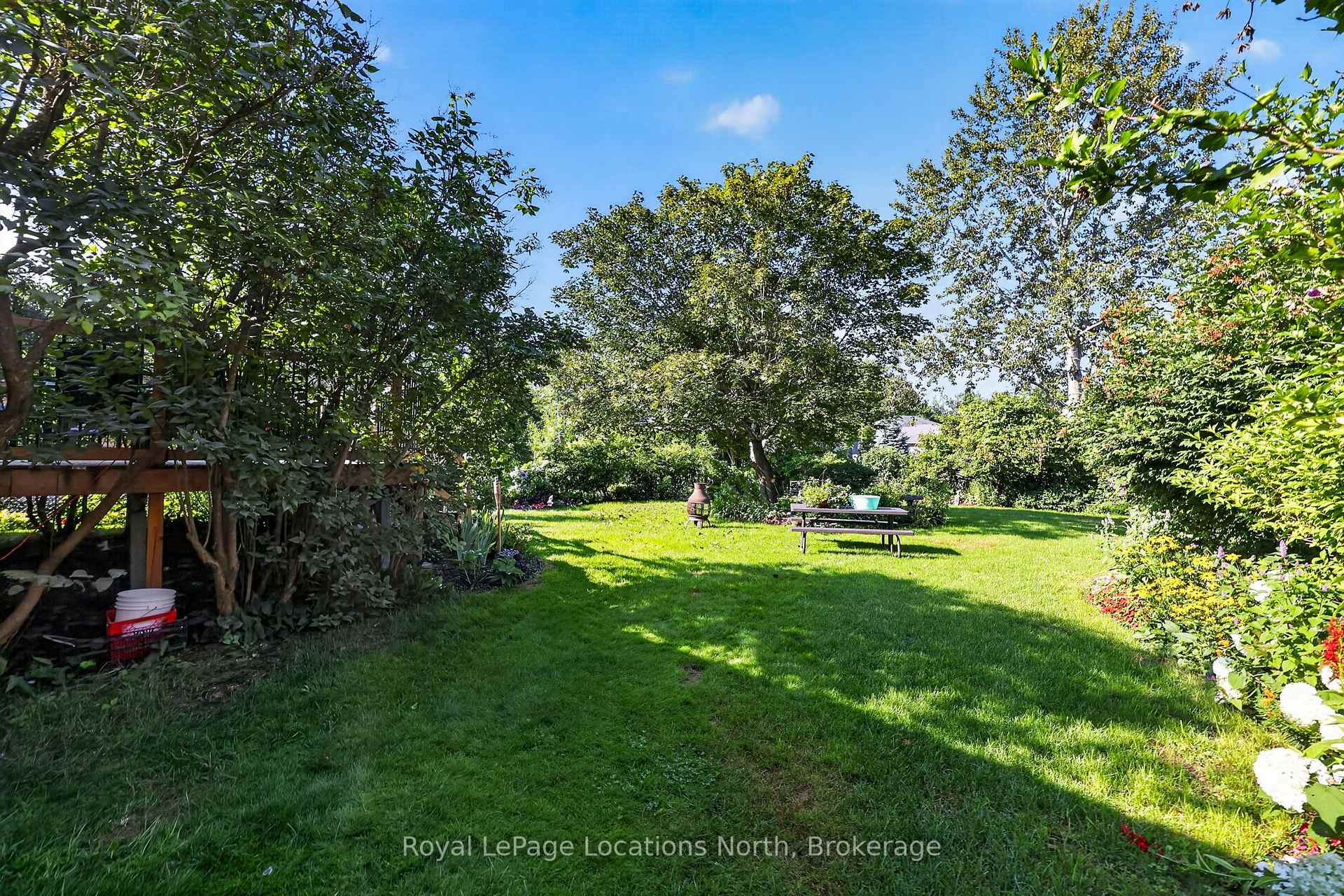 Photo 38 of 66 Royal Beech Drive, Wasaga Beach — HOMEH