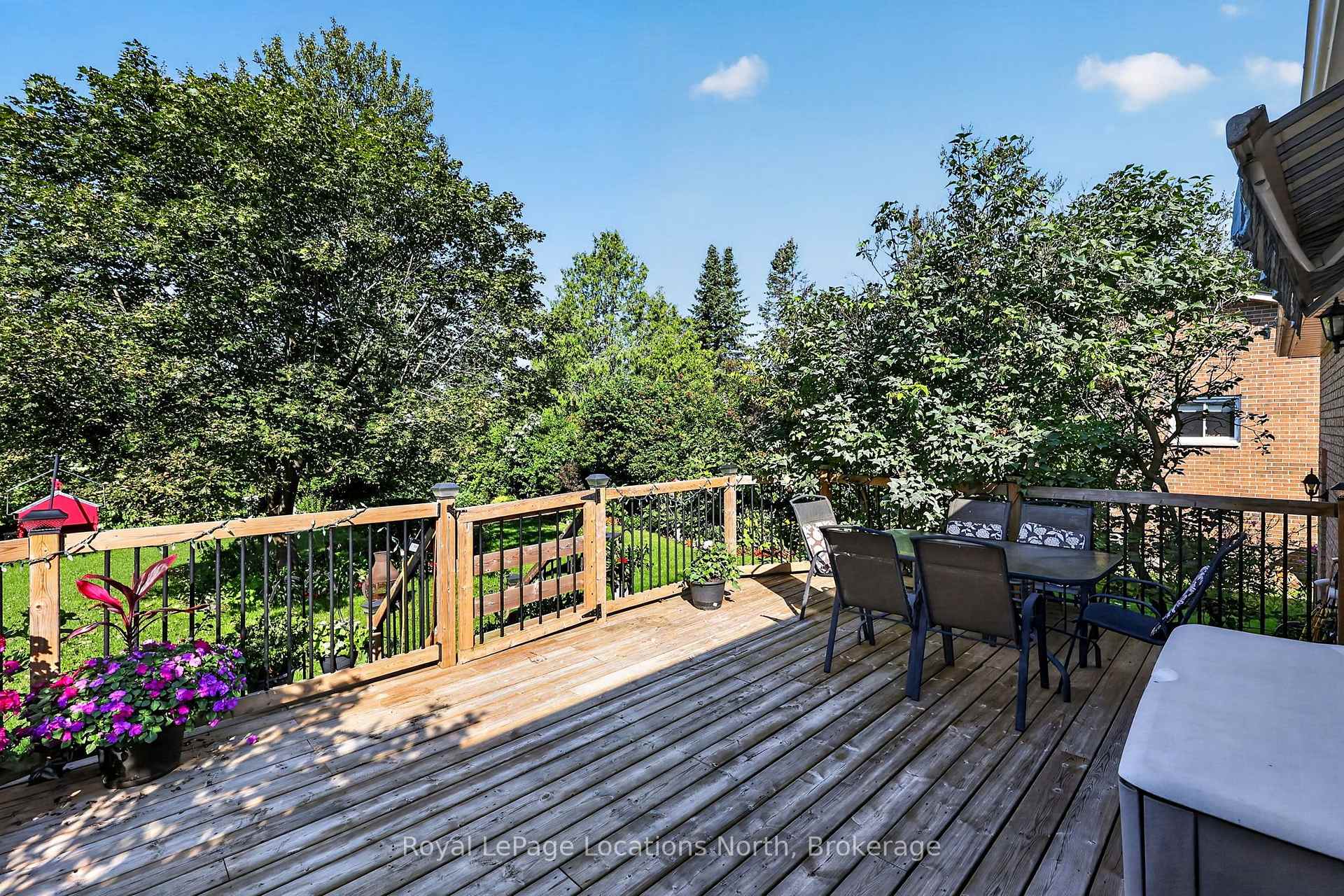 Photo 36 of 66 Royal Beech Drive, Wasaga Beach — HOMEH