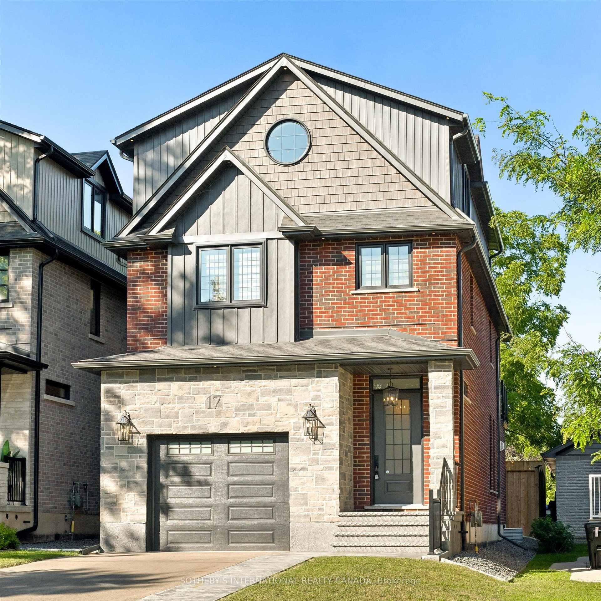 Photo of 17 Avondale Avenue S