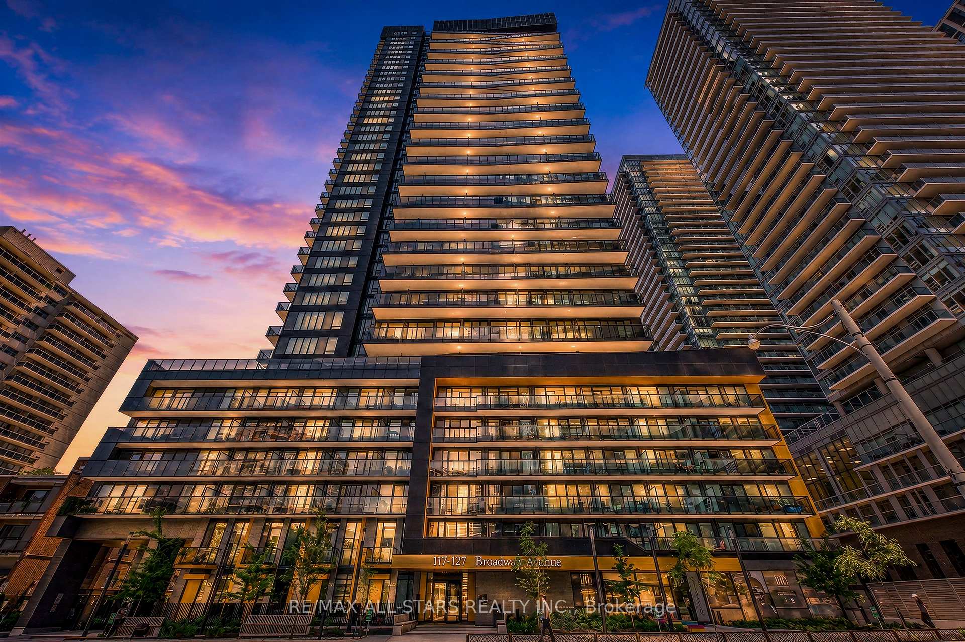 Photo 33 of 127 Broadway Avenue, Toronto, Mount Pleasant West — HOMEH
