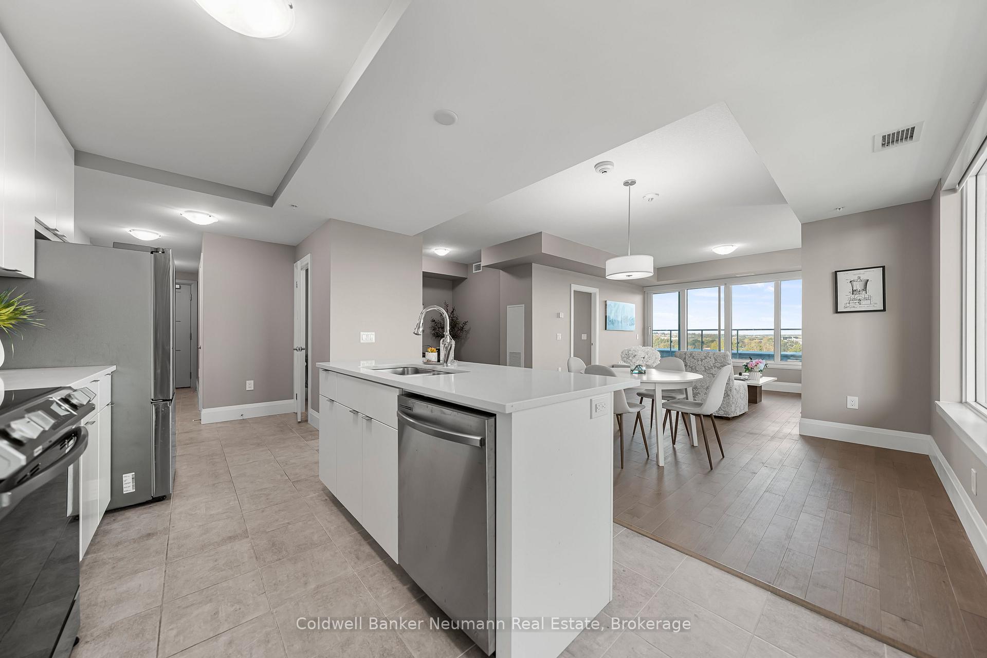 Photo 18 of Unit 802, 73 Arthur Street, Guelph, St. Patrick's Ward — HOMEH