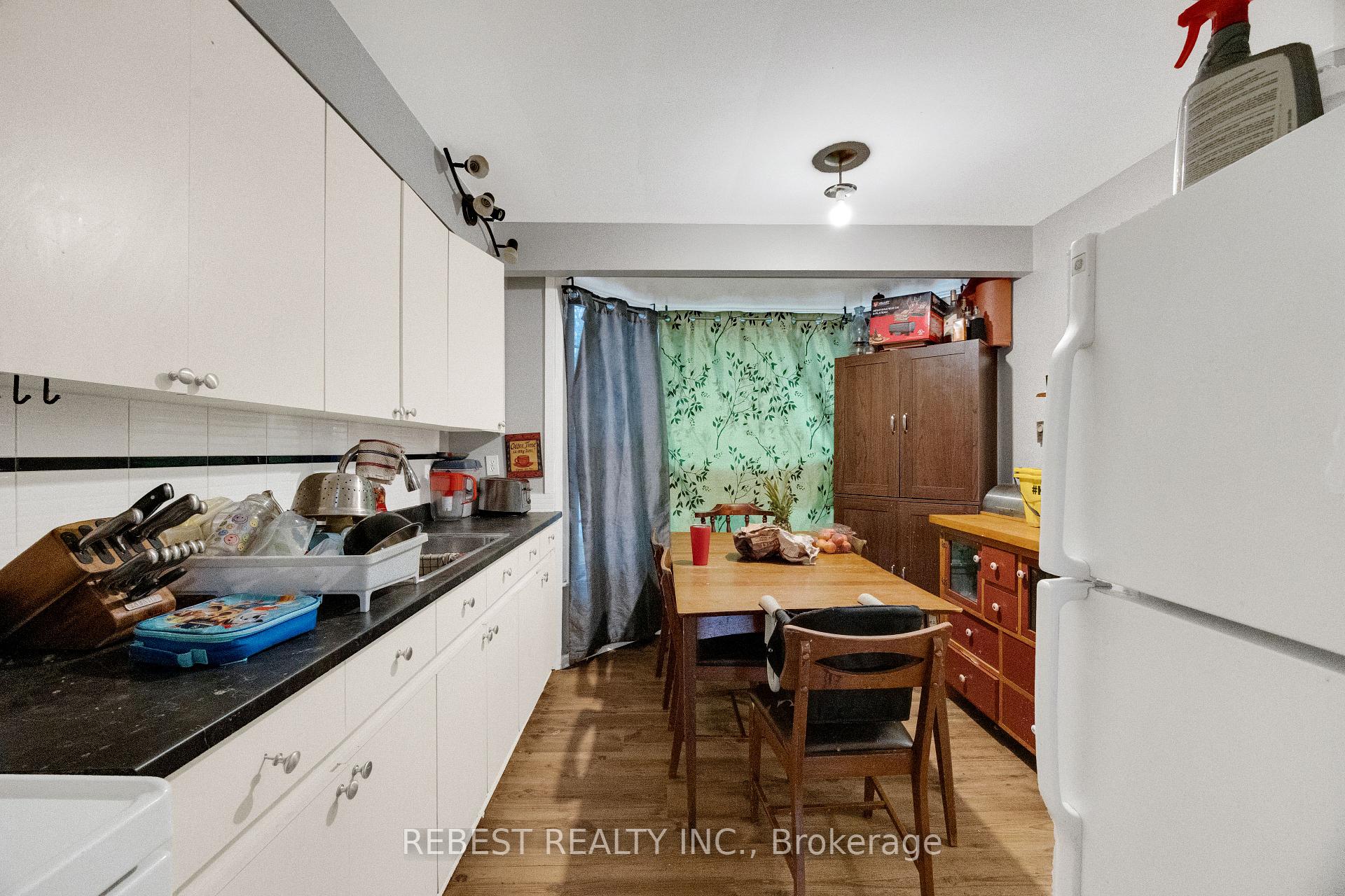Photo 8 of Unit 1, 73 Arbour Glen Crescent, London, East A — HOMEH