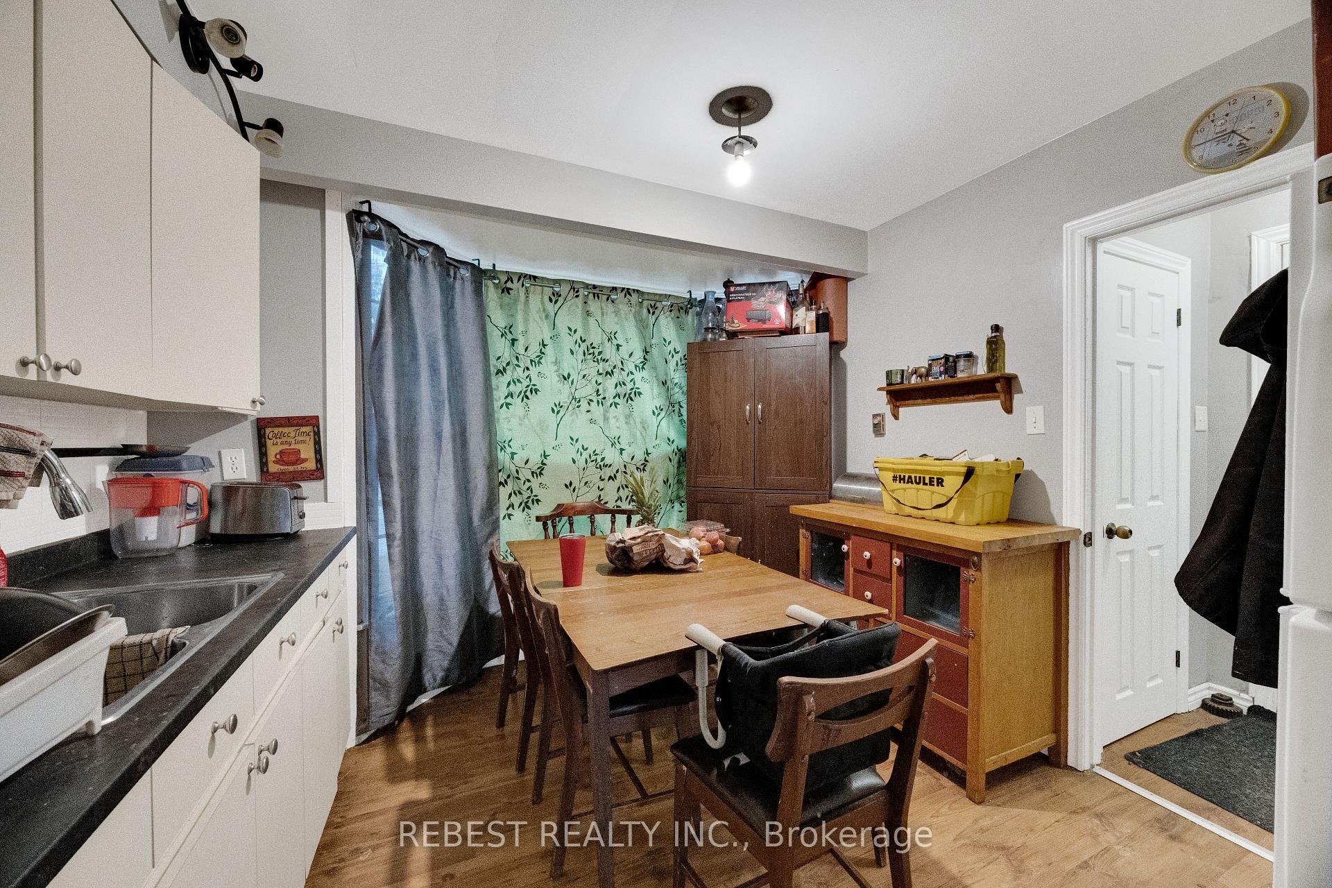 Photo 9 of Unit 1, 73 Arbour Glen Crescent, London, East A — HOMEH