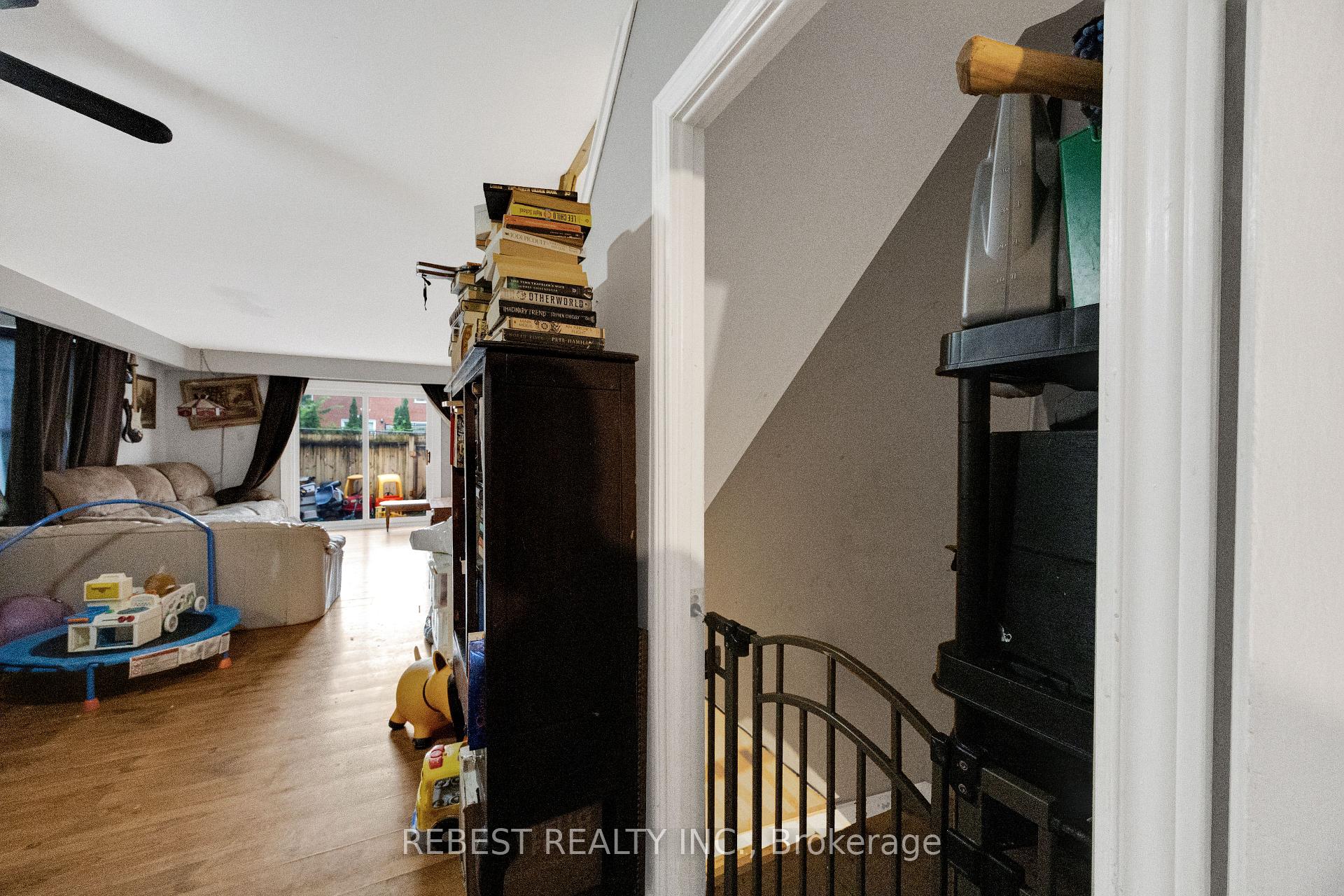 Photo 10 of Unit 1, 73 Arbour Glen Crescent, London, East A — HOMEH