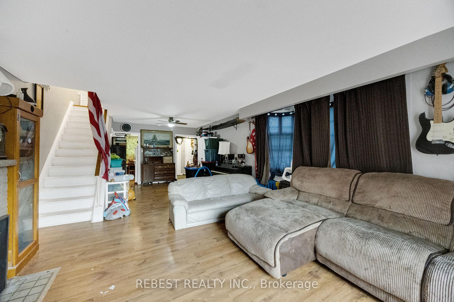 Photo 14 of Unit 1, 73 Arbour Glen Crescent, London, East A — HOMEH