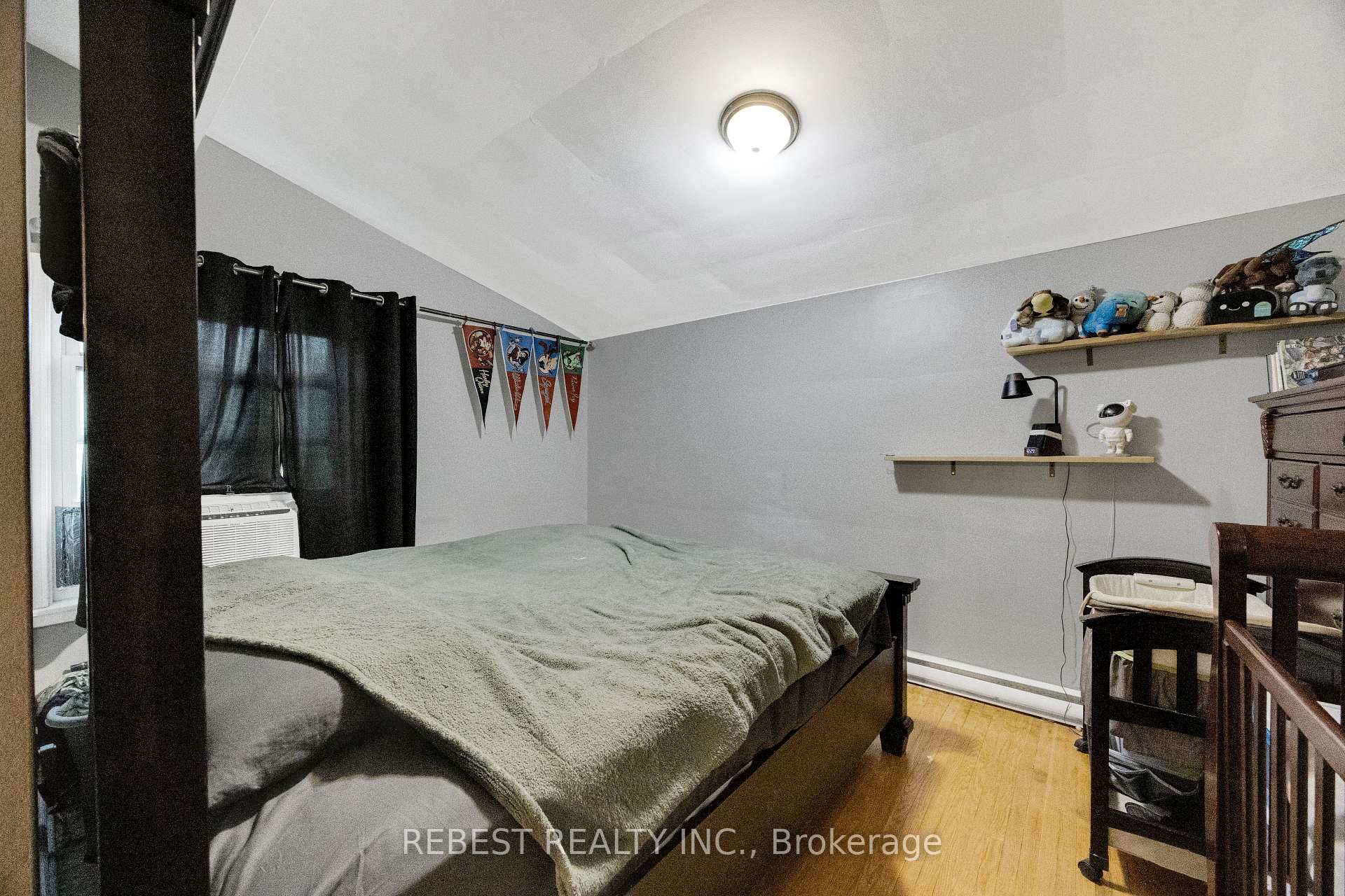 Photo 23 of Unit 1, 73 Arbour Glen Crescent, London, East A — HOMEH