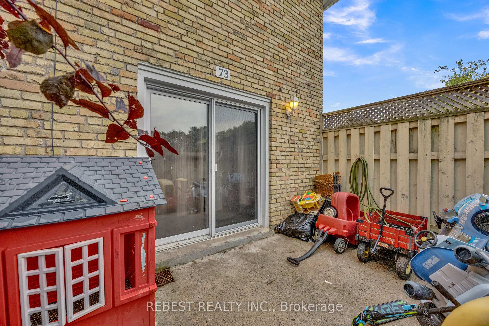 Photo 32 of Unit 1, 73 Arbour Glen Crescent, London, East A — HOMEH