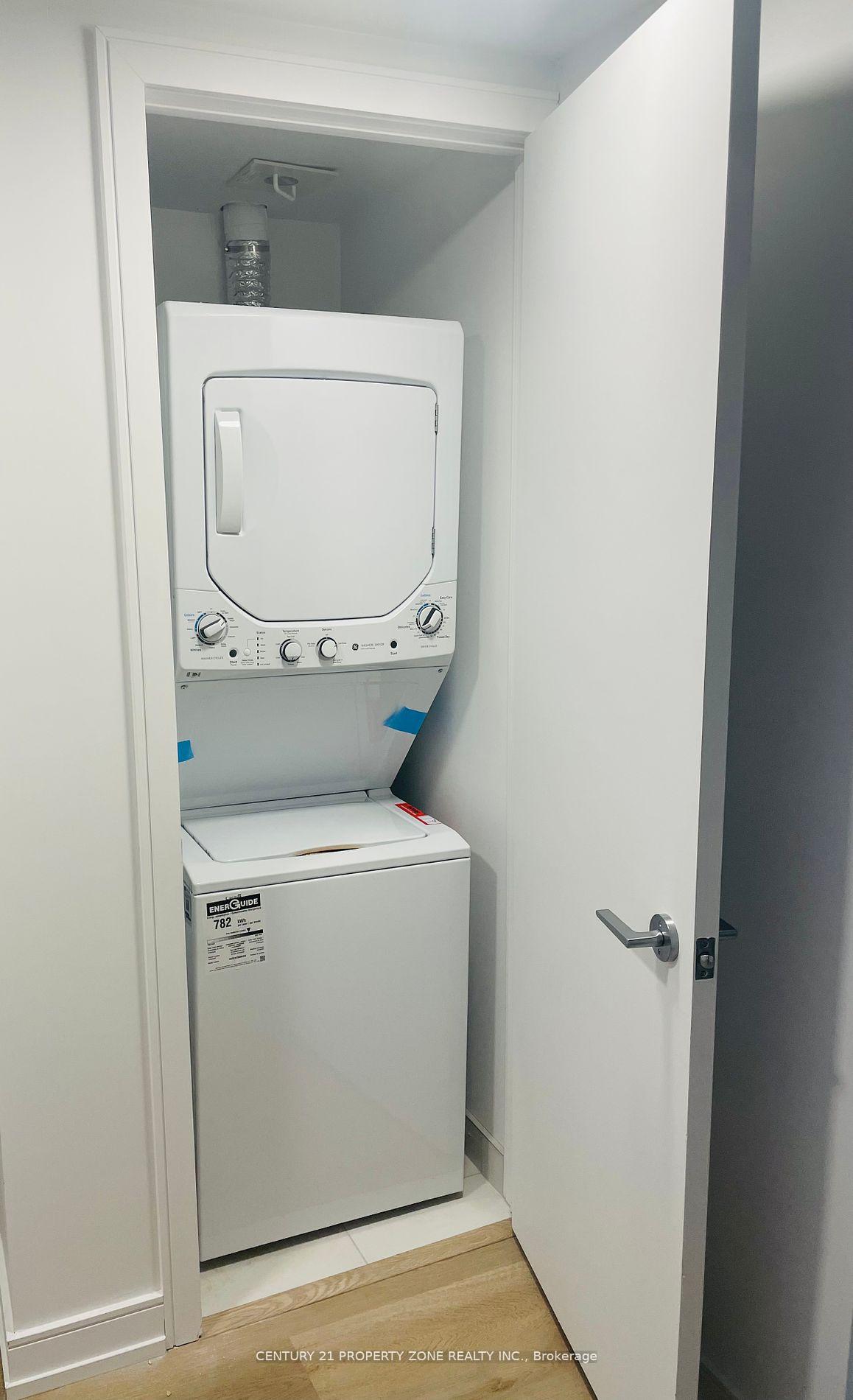 Photo 5 of Unit 1311, 1 Jarvis Street, Hamilton, Beasley — HOMEH