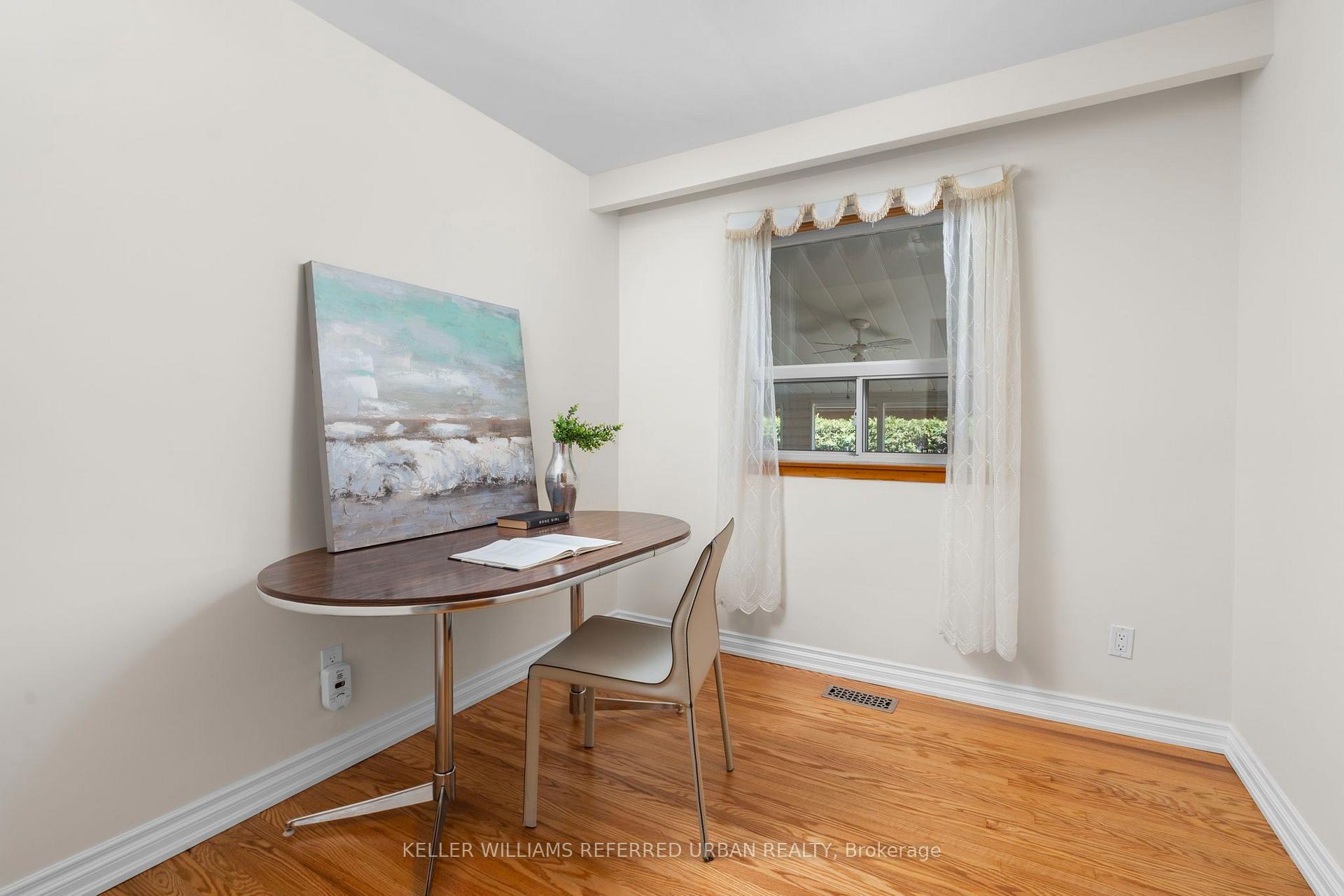 Photo 16 of 19 Groverdale Road, Etobicoke, Etobicoke West Mall — HOMEH