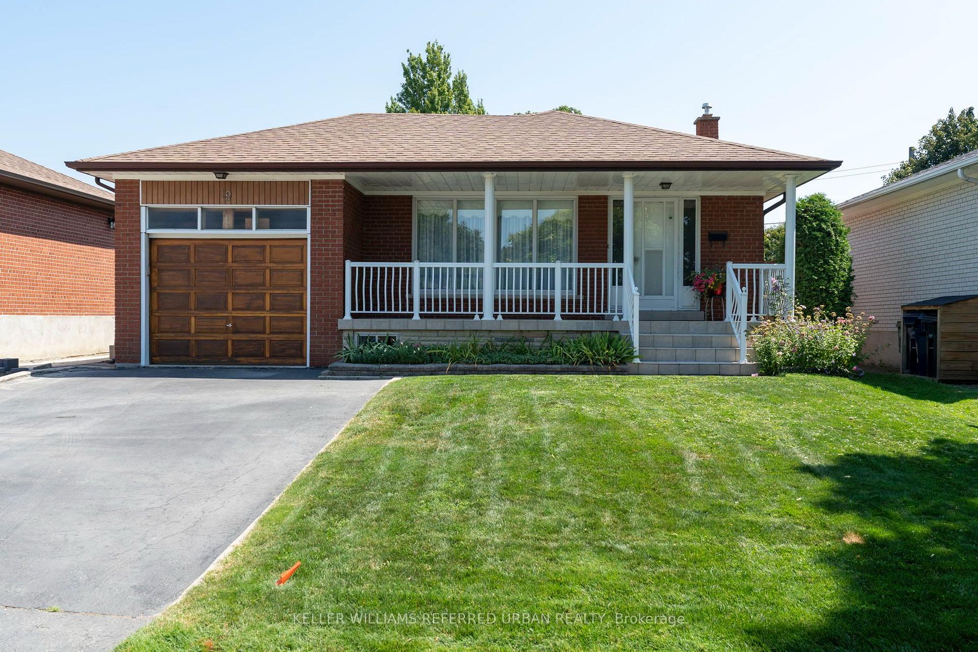 Photo 39 of 19 Groverdale Road, Etobicoke, Etobicoke West Mall — HOMEH