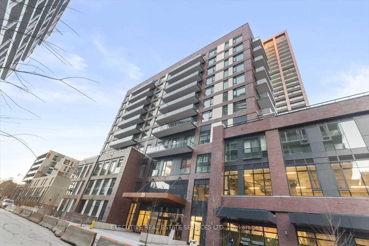 Front of Unit 413, 35 Tubman Avenue