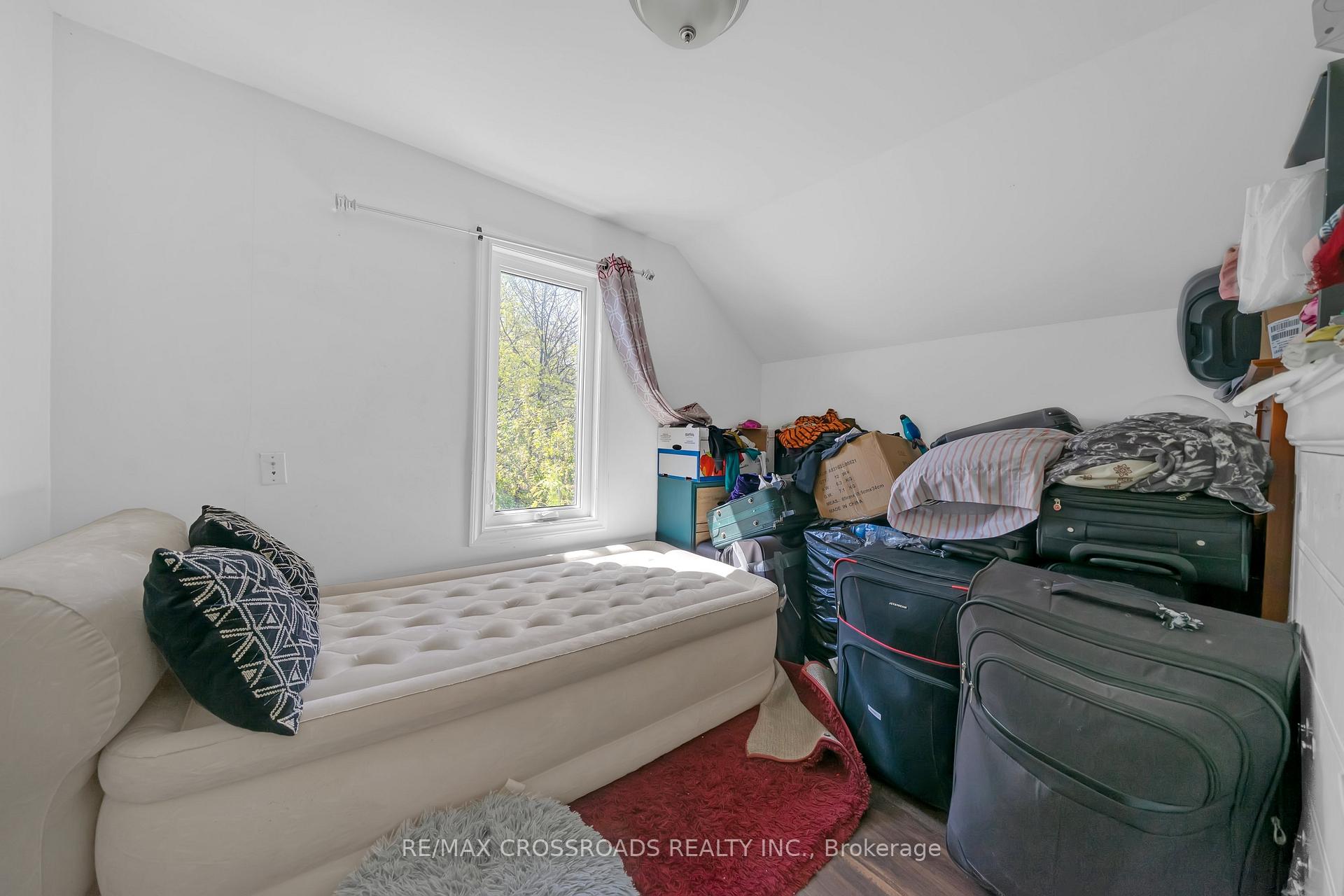 Photo 32 of 111 Elgin Street W, Oshawa, O'Neill — HOMEH