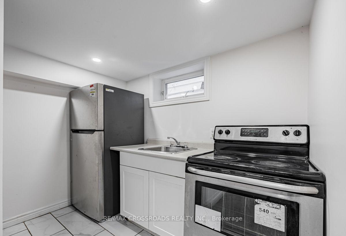 Photo 34 of 111 Elgin Street W, Oshawa, O'Neill — HOMEH