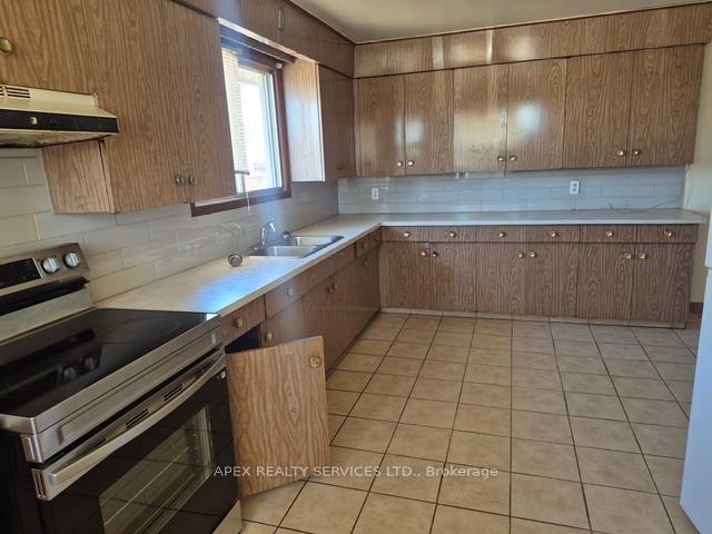 Photo 5 of 380 Winnpeg Avenue, Thunder Bay, Academy Heights — HOMEH