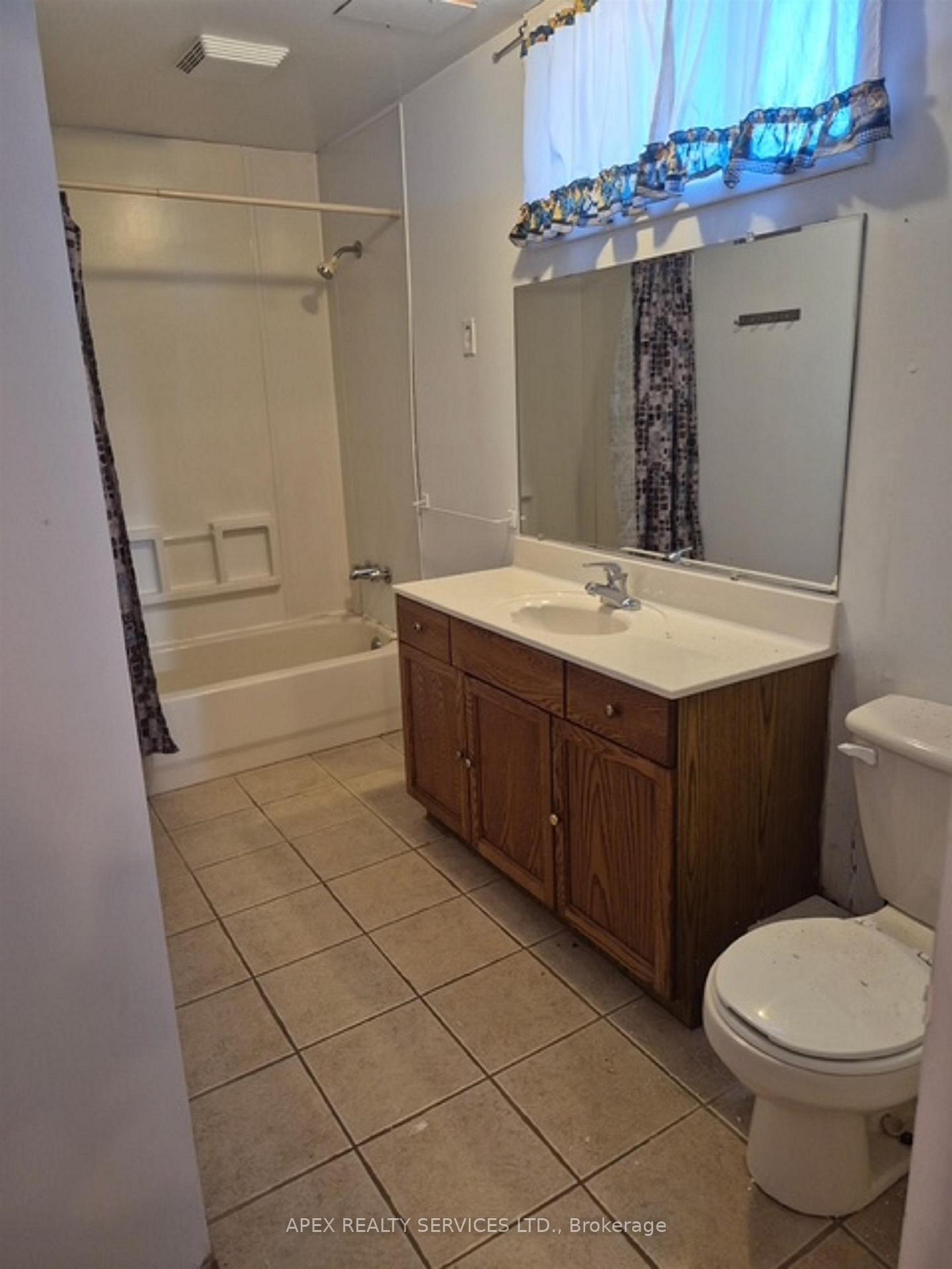 Photo 18 of 380 Winnpeg Avenue, Thunder Bay, Academy Heights — HOMEH