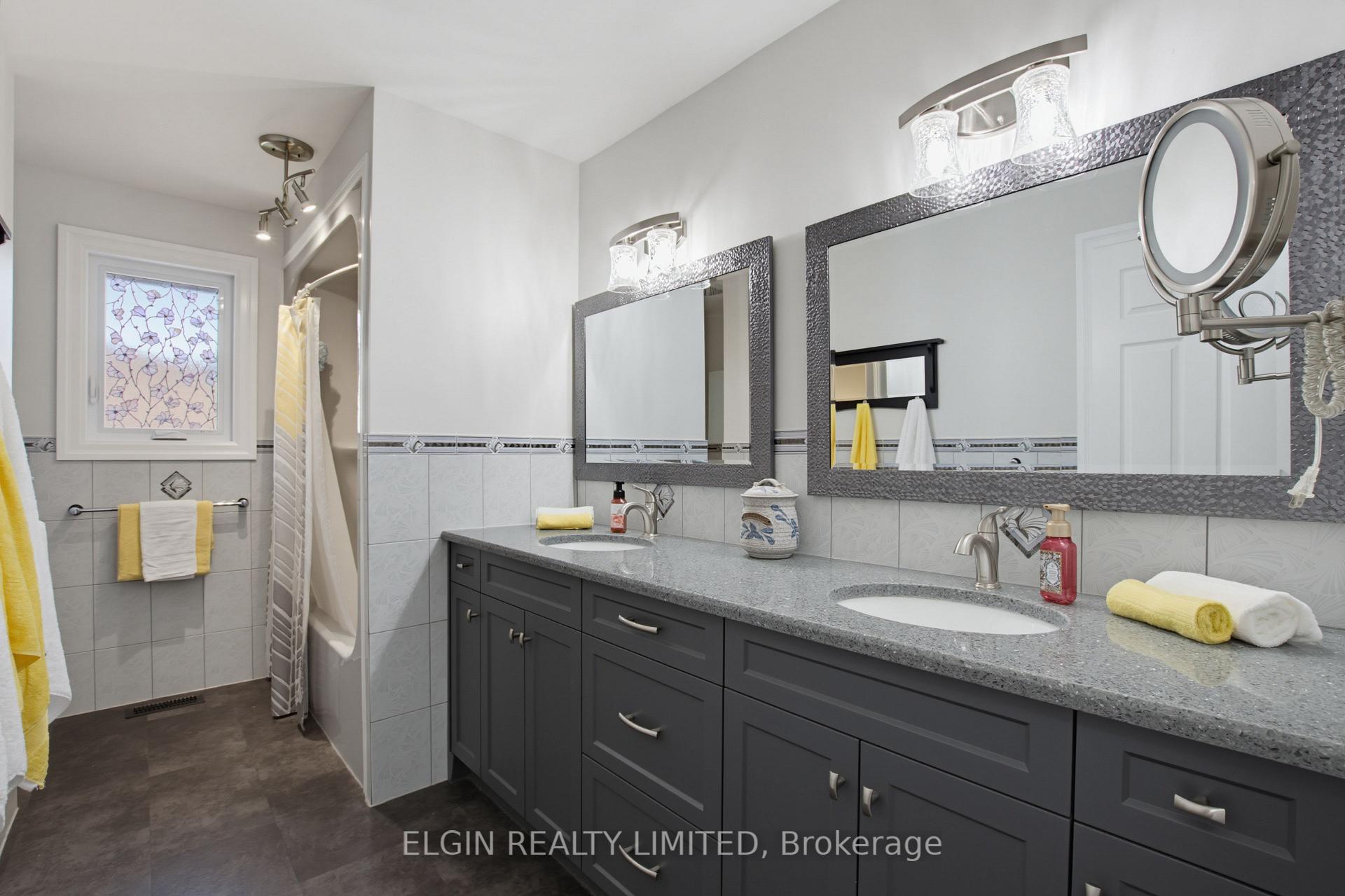 Photo 32 of 3 Trevithick Terrace, St. Thomas — HOMEH
