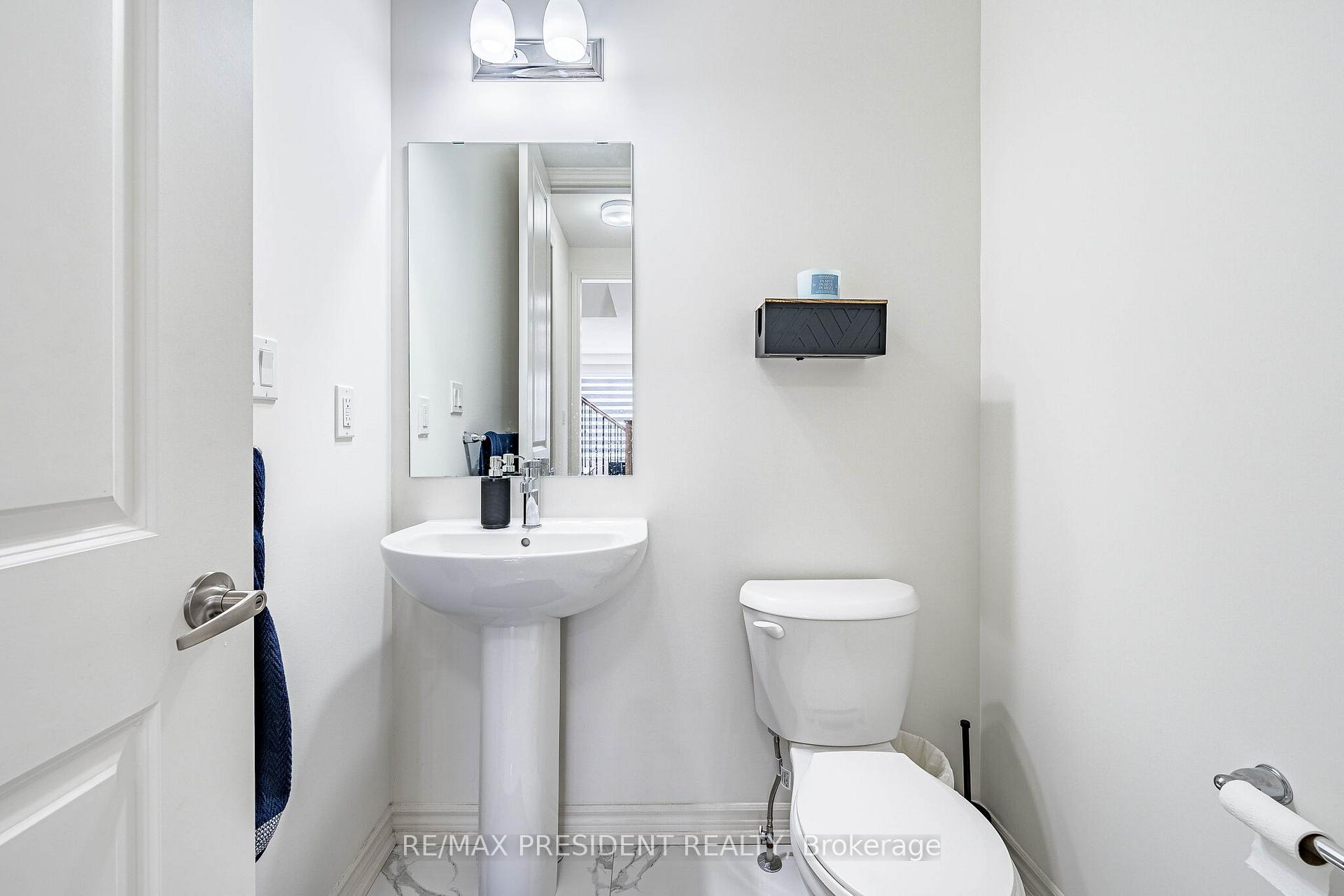 Photo 20 of 2 Hawthorns Gardens, Adjala-Tosorontio, Colgan — HOMEH
