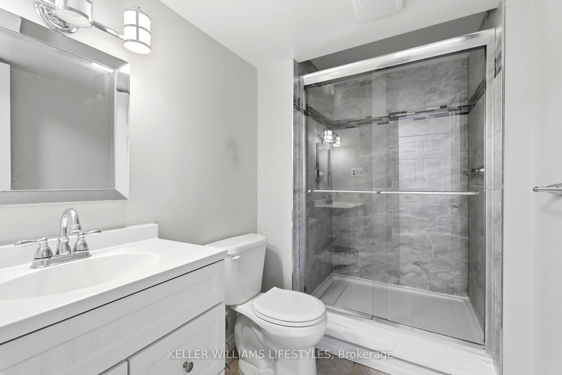 Photo 33 of 65 Gablewood Crescent, London, North F — HOMEH