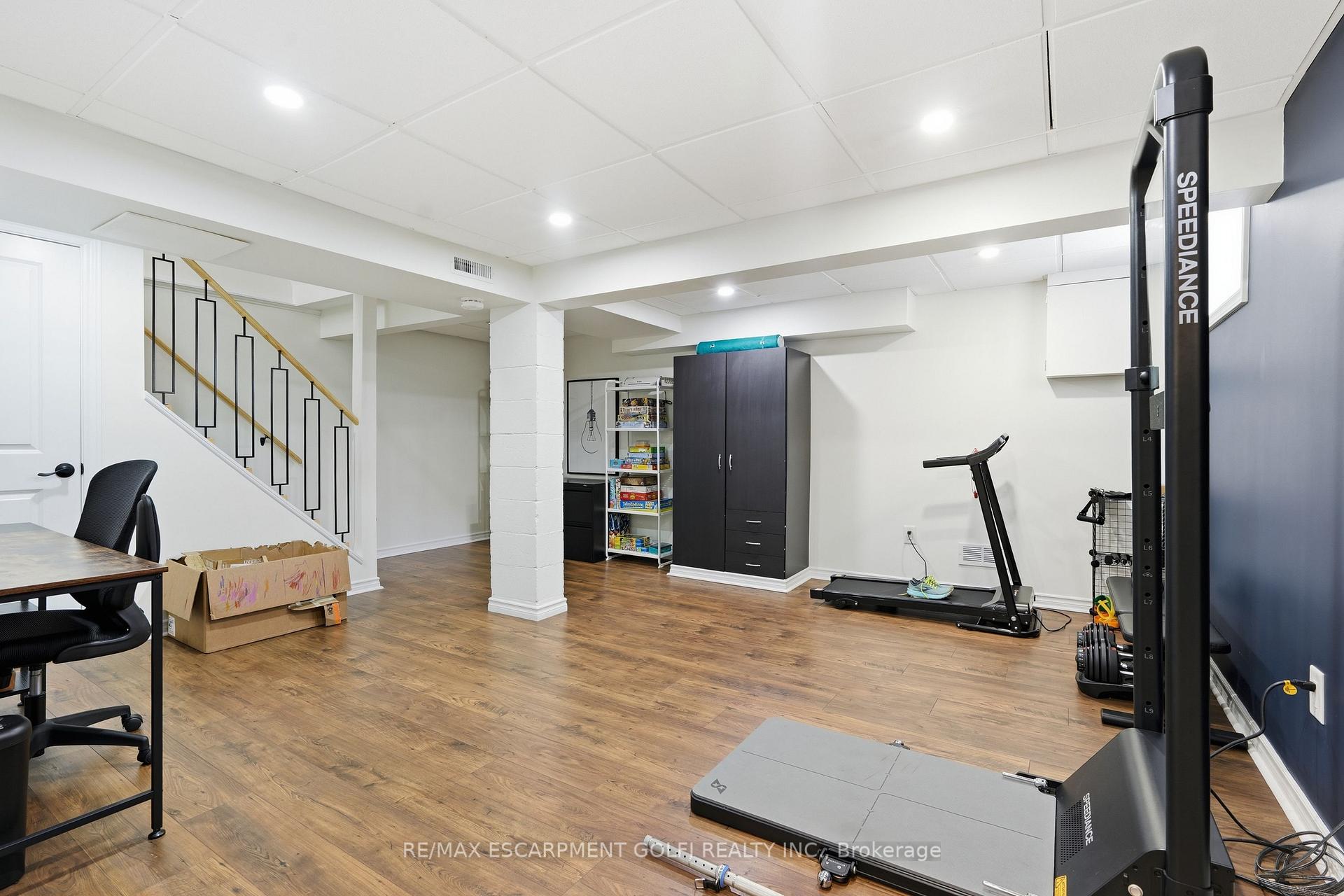 Photo 23 of 6680 Mcleod Road, Niagara Falls, Oldfield — HOMEH