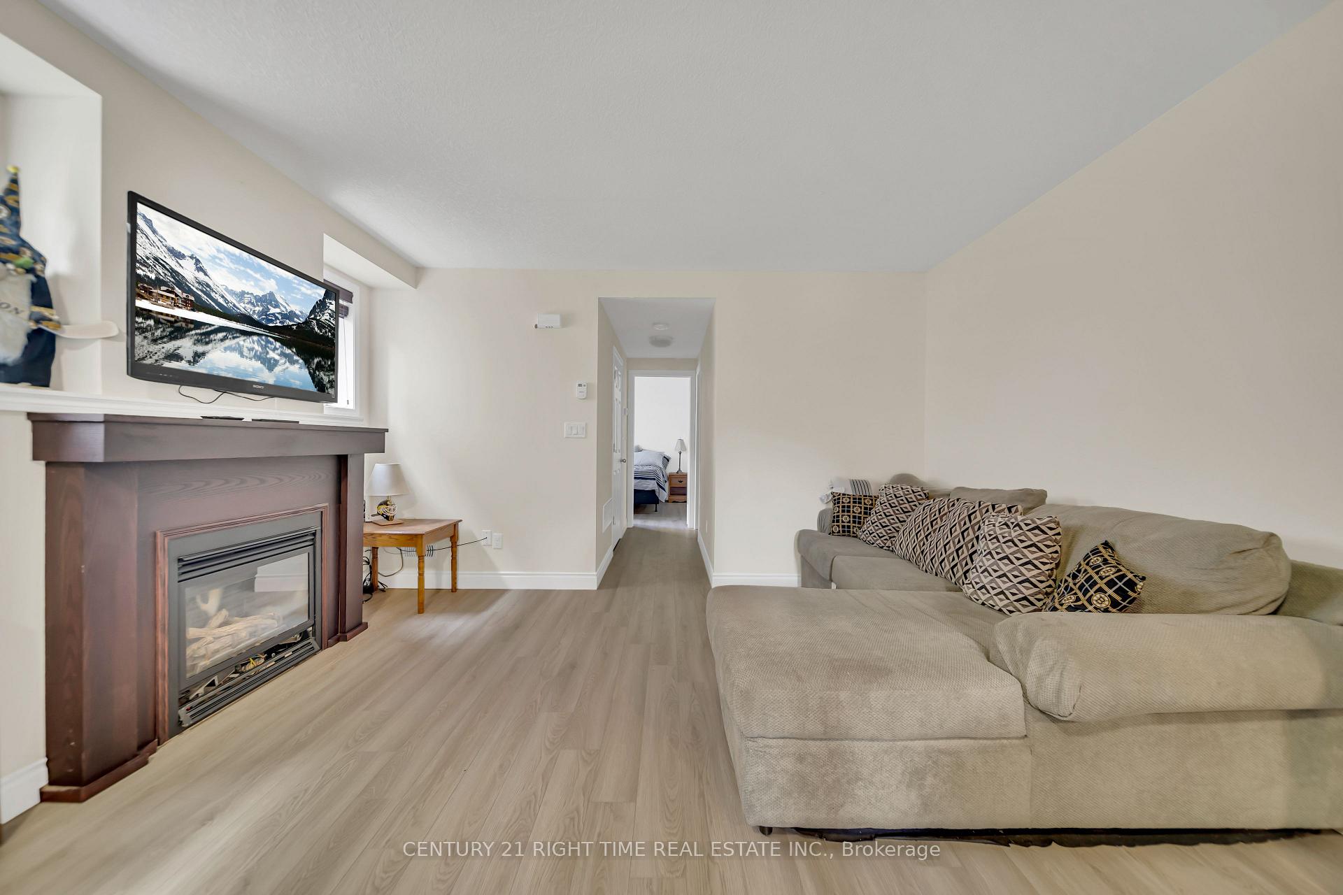 Photo 5 of Unit 14A, 931 Glasgow Street E, Kitchener, Westmount - Kitchener — HOMEH