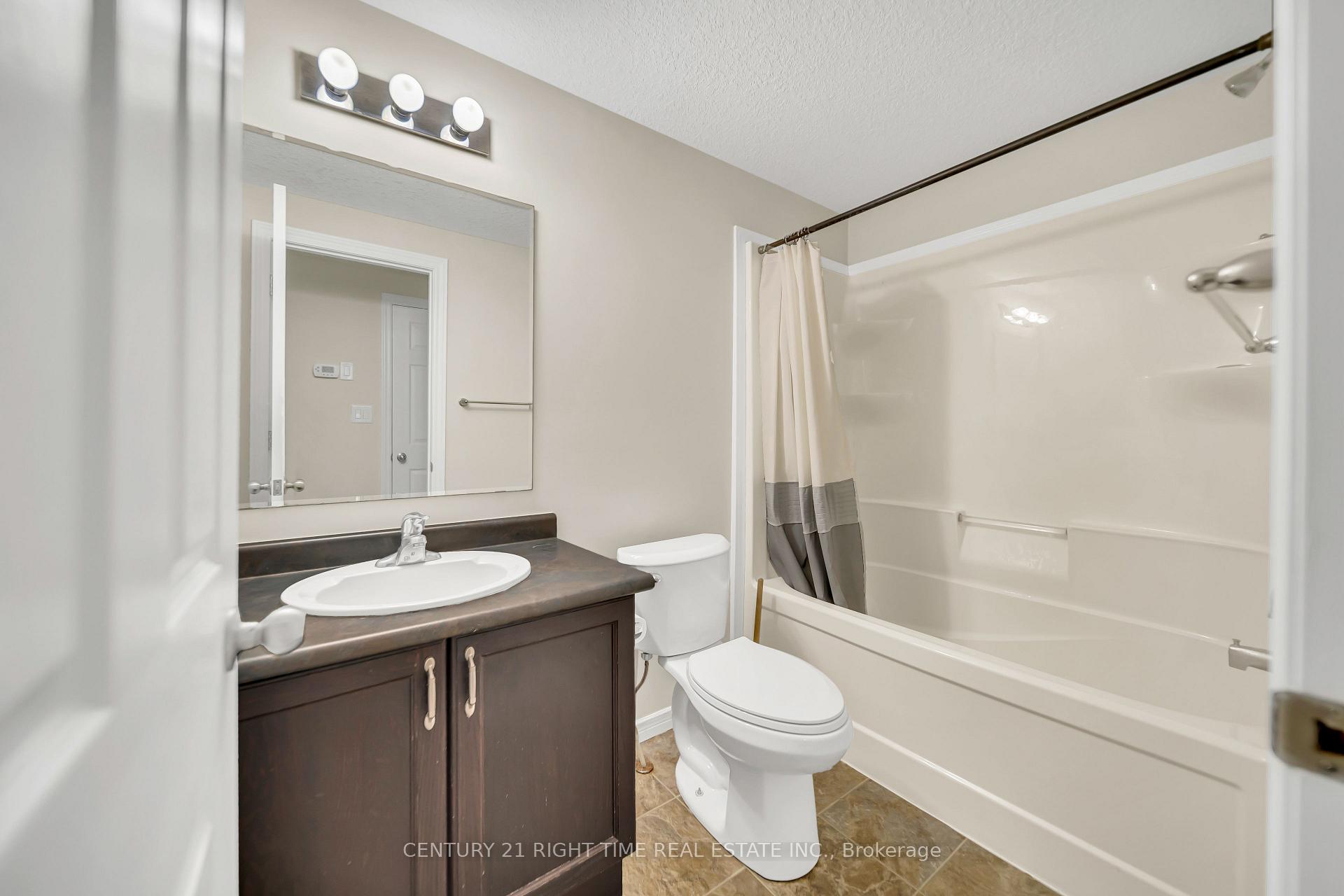 Photo 19 of Unit 14A, 931 Glasgow Street E, Kitchener, Westmount - Kitchener — HOMEH