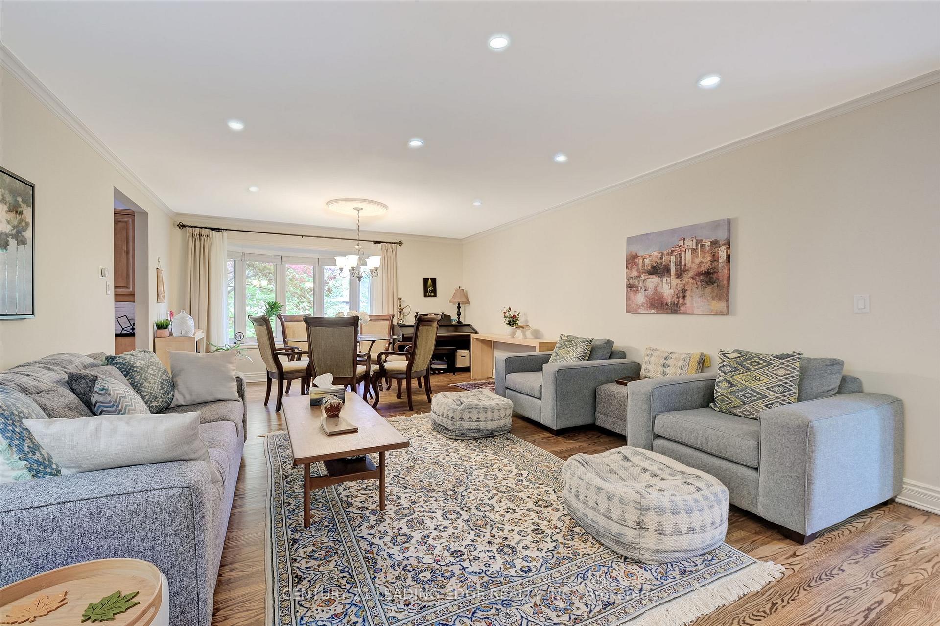 Photo 8 of 171 Krieghoff Avenue, Markham, Unionville — HOMEH