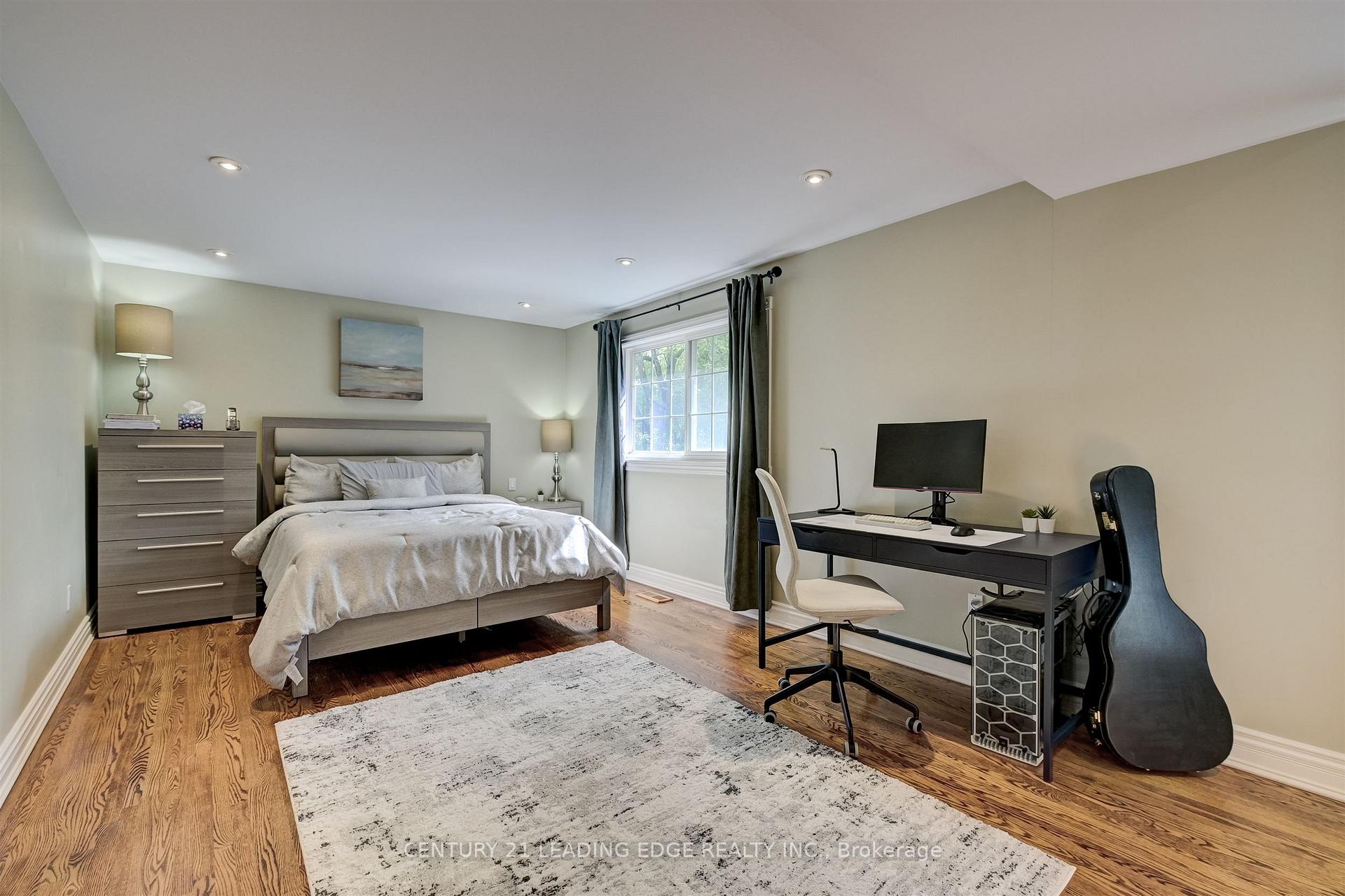 Photo 20 of 171 Krieghoff Avenue, Markham, Unionville — HOMEH