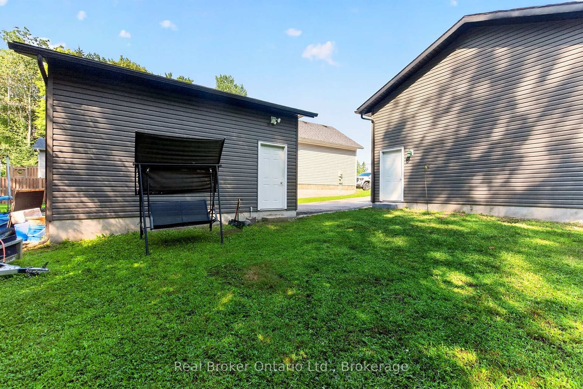 Photo 20 of 75 Bourgeois Beach Road, Tay, Victoria Harbour — HOMEH