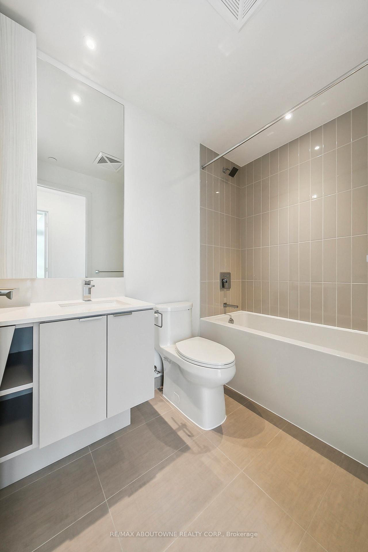 Photo 22 of Unit 6001, 3883 Quartz Road, Mississauga, City Centre — HOMEH