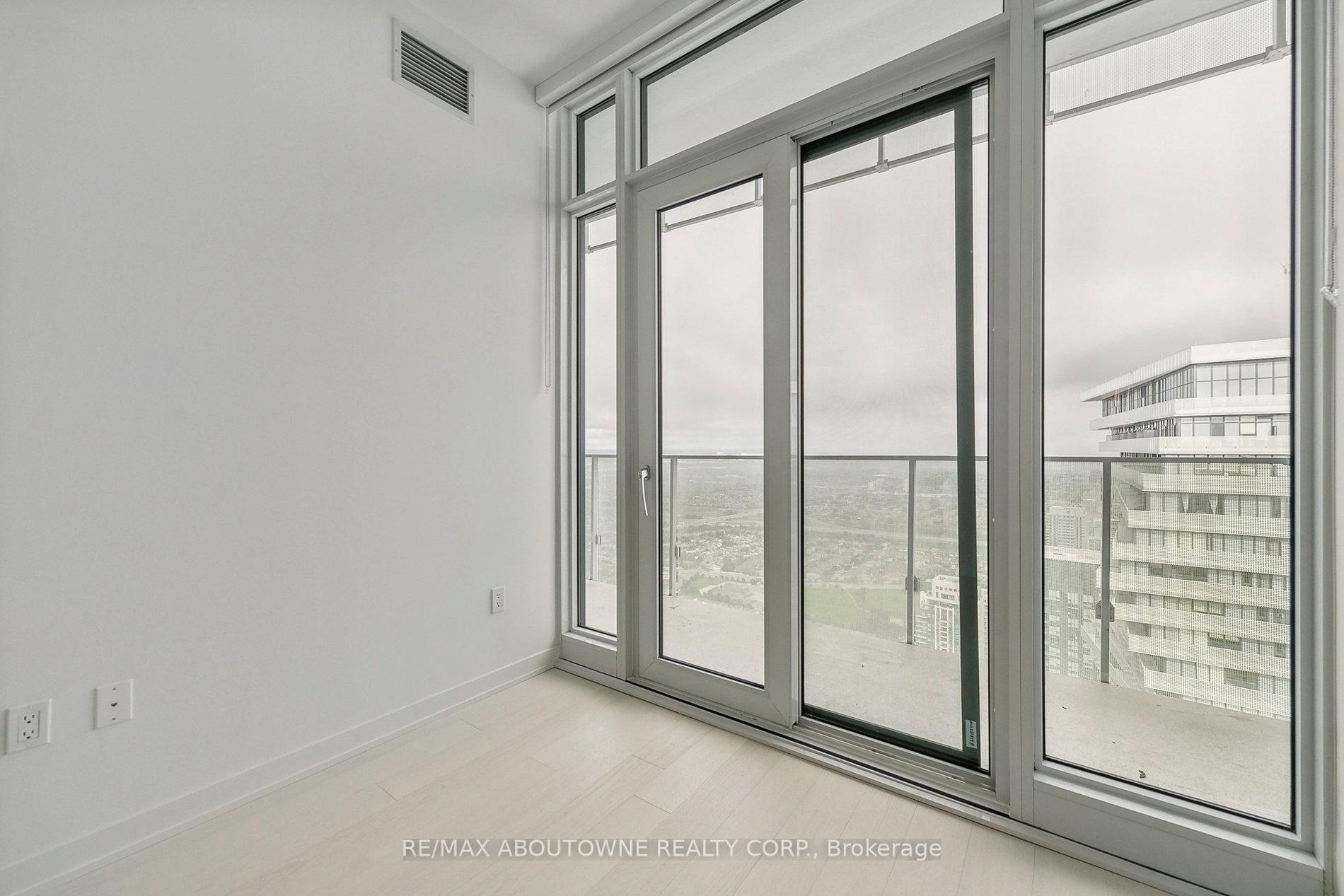 Photo 25 of Unit 6001, 3883 Quartz Road, Mississauga, City Centre — HOMEH