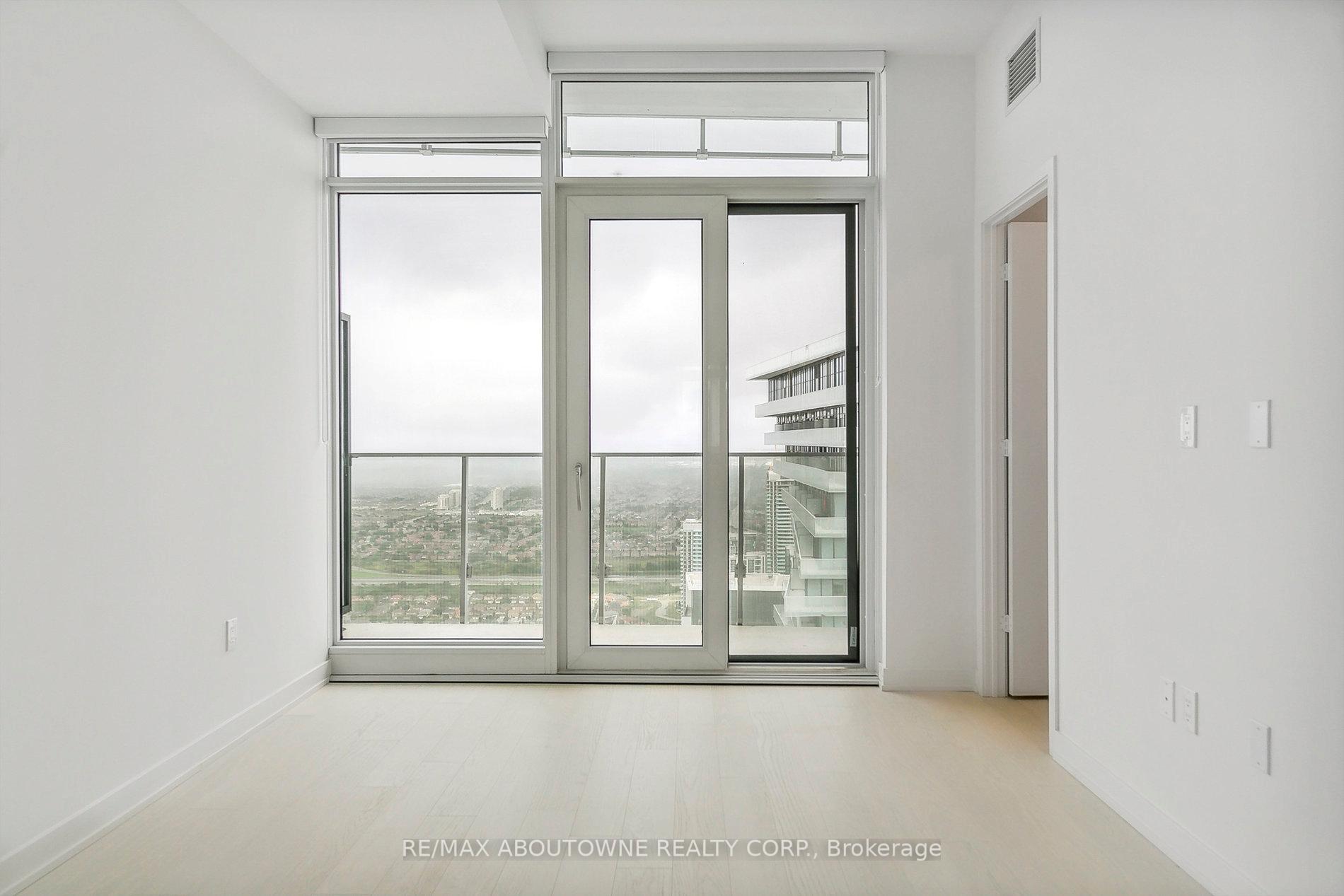 Photo 31 of Unit 6001, 3883 Quartz Road, Mississauga, City Centre — HOMEH