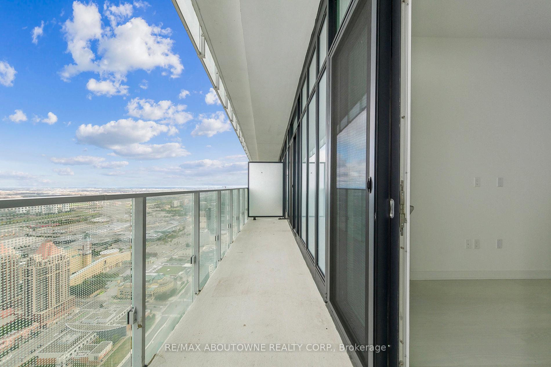 Photo 35 of Unit 6001, 3883 Quartz Road, Mississauga, City Centre — HOMEH