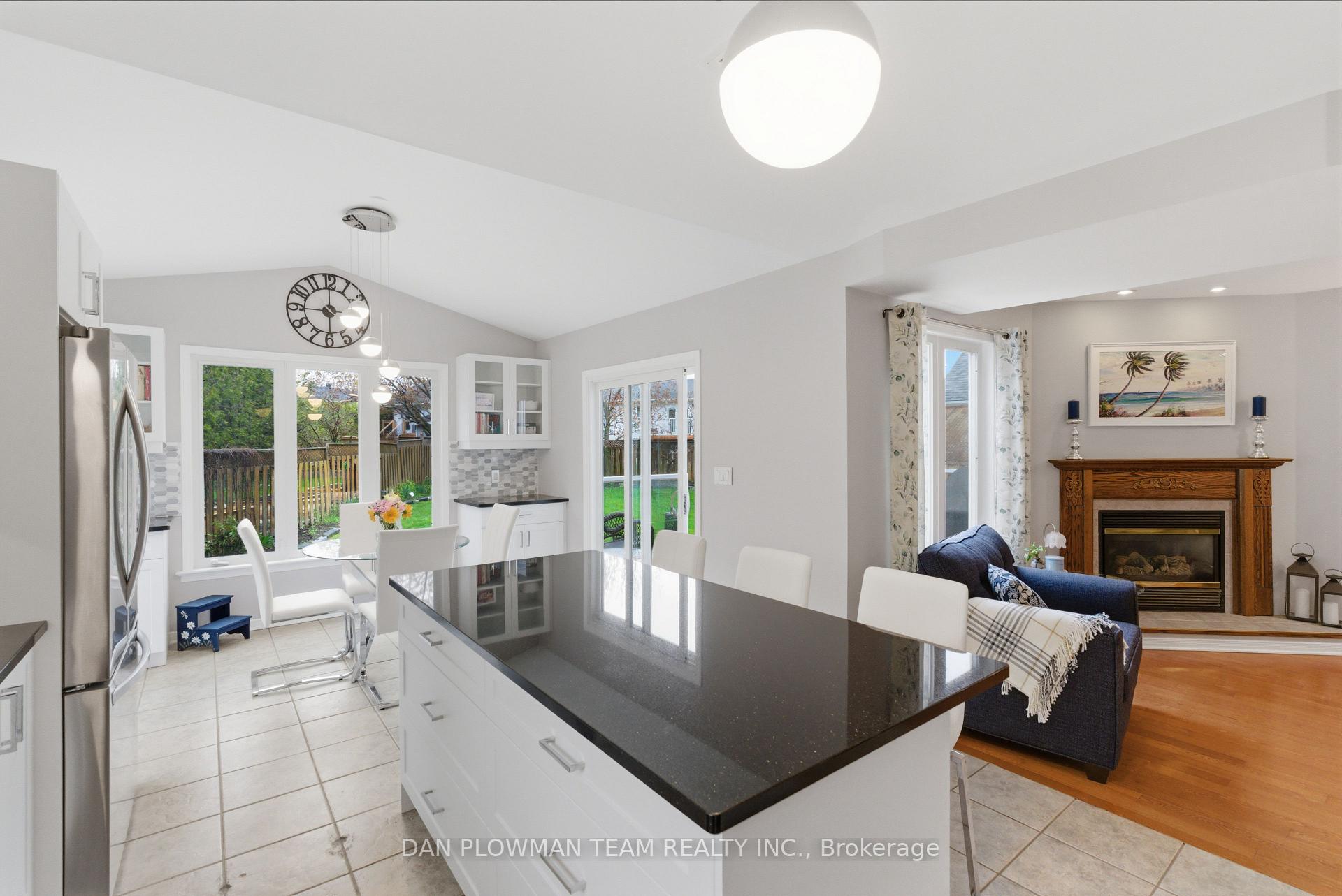Photo 11 of 28 Bayshore Drive, Loyalist, Bath — HOMEH