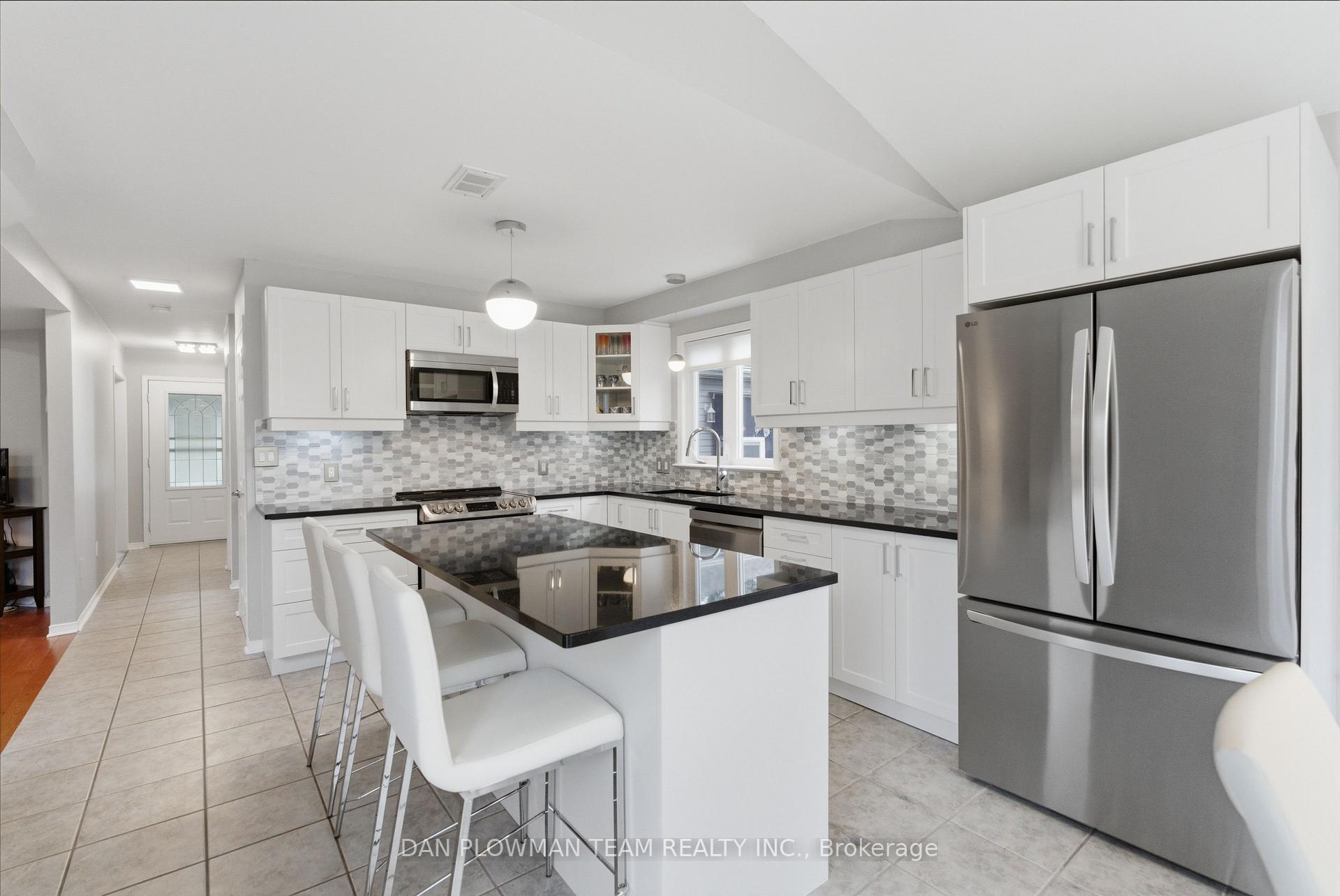 Photo 14 of 28 Bayshore Drive, Loyalist, Bath — HOMEH