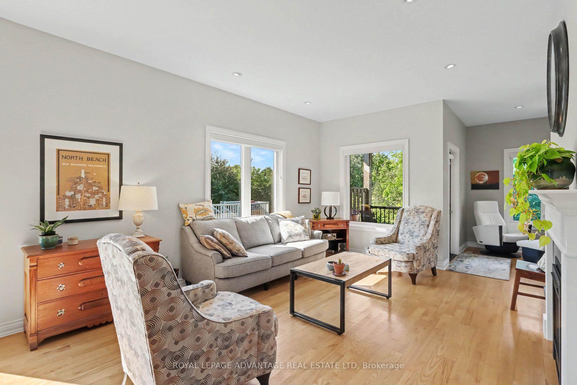 Photo 5 of 129 Mac Campbell Drive, Perth, Perth — HOMEH