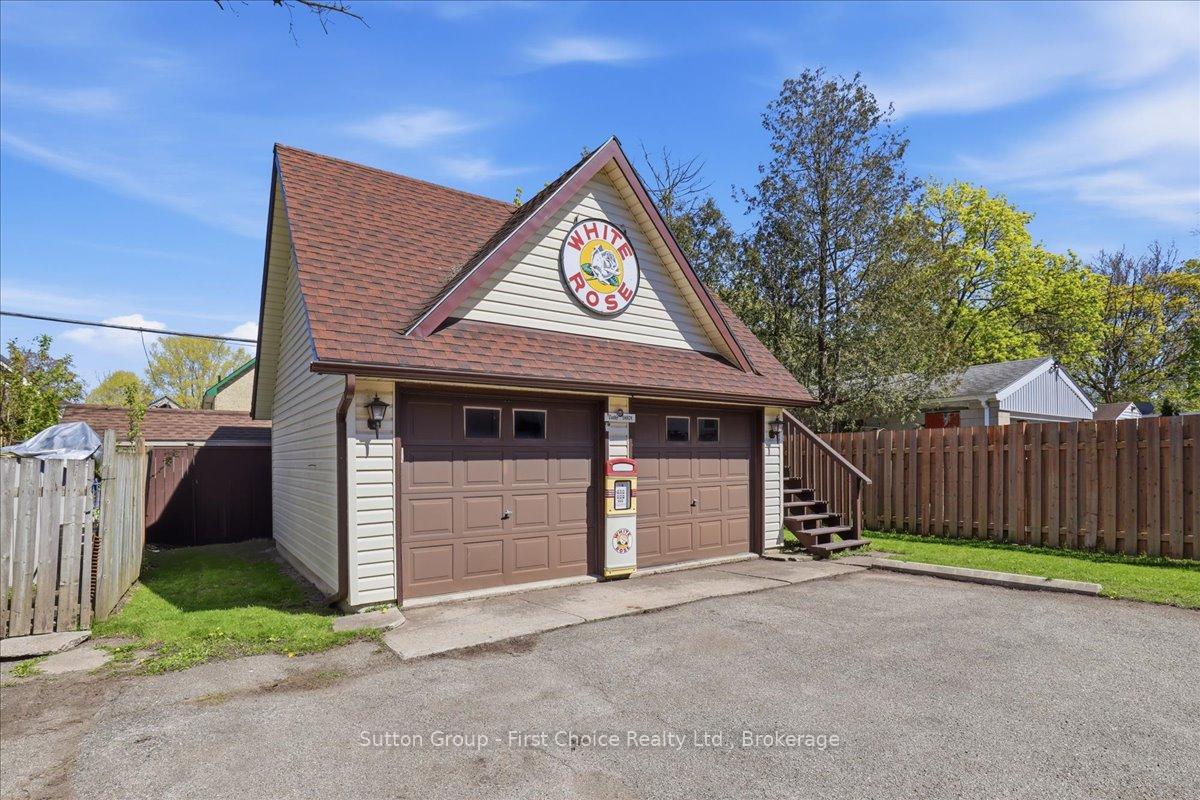 Photo 25 of 49 Well Street, Stratford — HOMEH