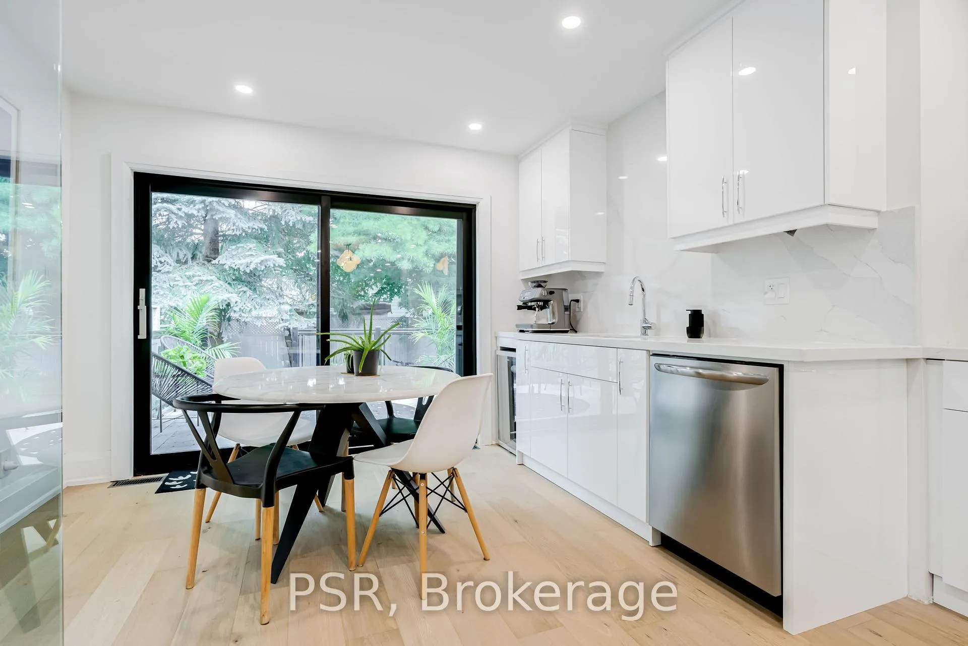 Photo 13 of 745 Craven Road, Toronto, Greenwood-Coxwell — HOMEH
