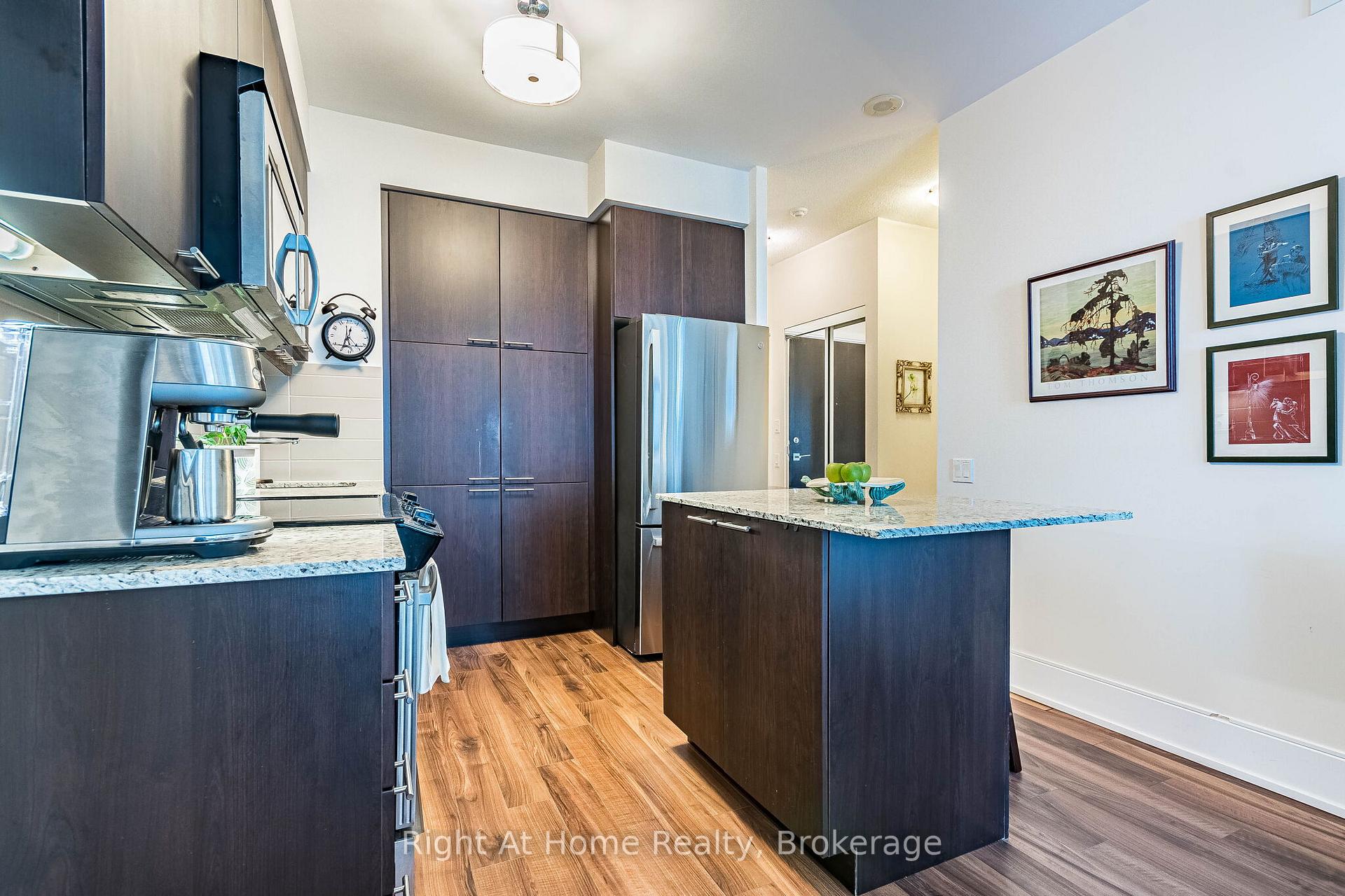 Photo 13 of Unit 1303, 15 Viking Lane, Etobicoke, Islington-City Centre West — HOMEH