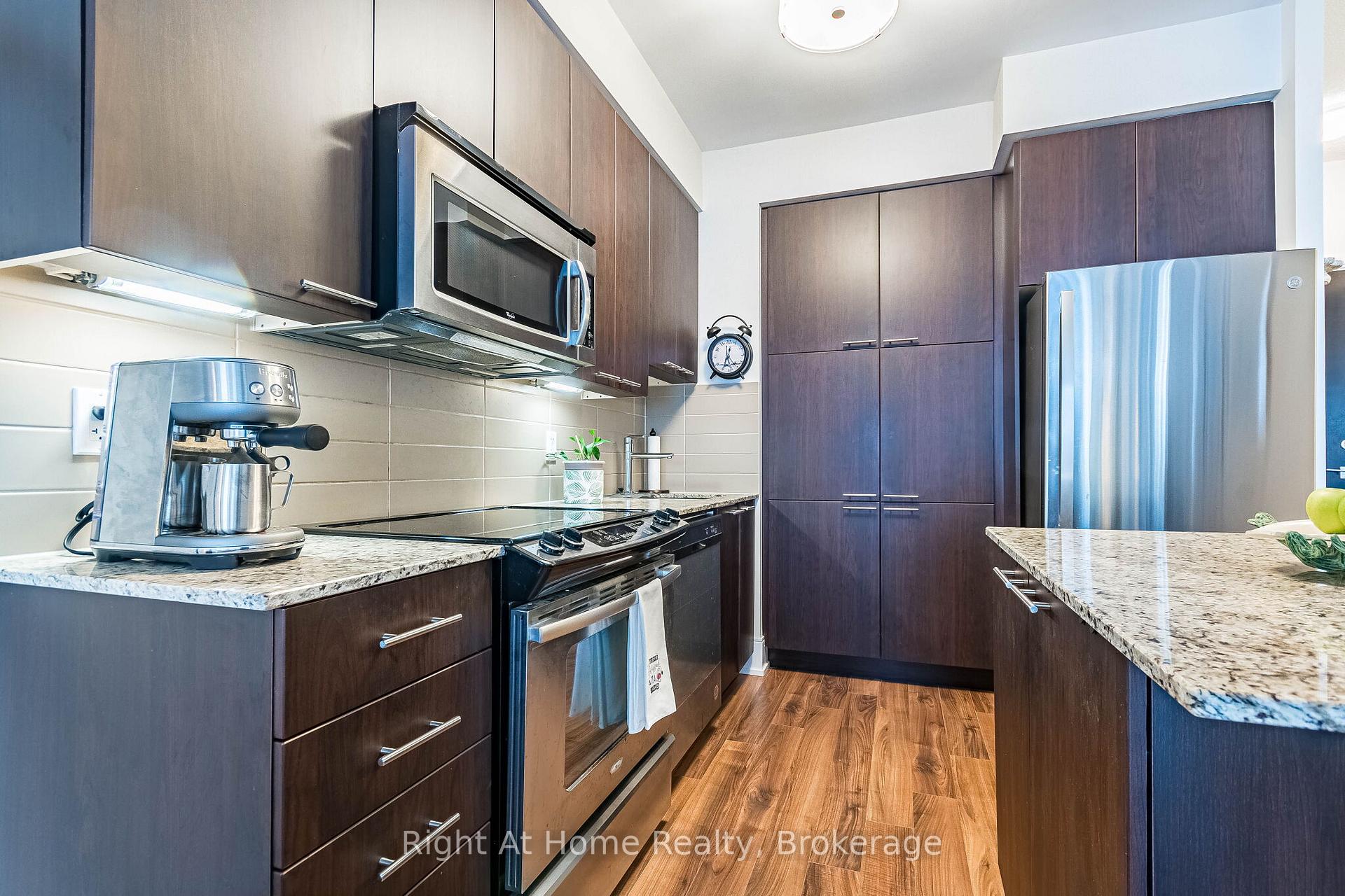 Photo 14 of Unit 1303, 15 Viking Lane, Etobicoke, Islington-City Centre West — HOMEH