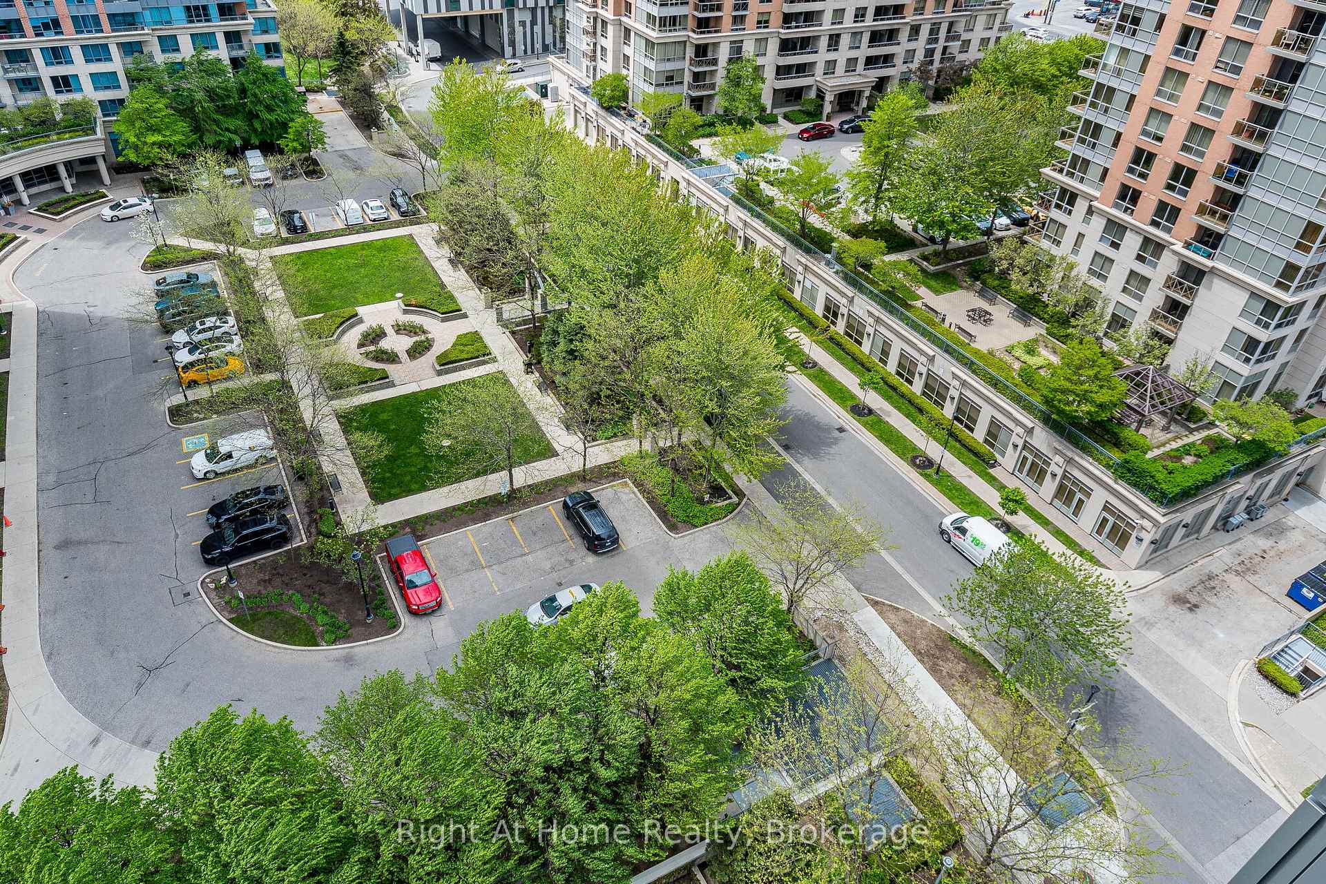 Photo 29 of Unit 1303, 15 Viking Lane, Etobicoke, Islington-City Centre West — HOMEH