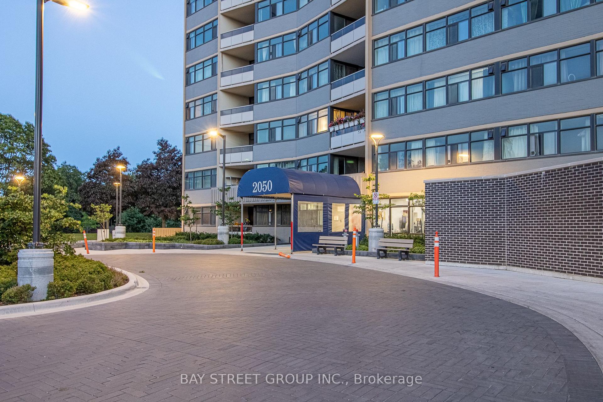 Photo 2 of Unit 1712, 2050 Bridletowne Circle, Scarborough, L'Amoreaux — HOMEH